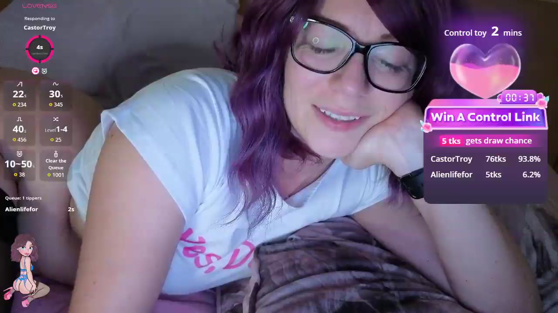 Gallery image thumbnail from size2shoes's myfreecams stream on, 07/29/2026, 24:08 image 4 of 20