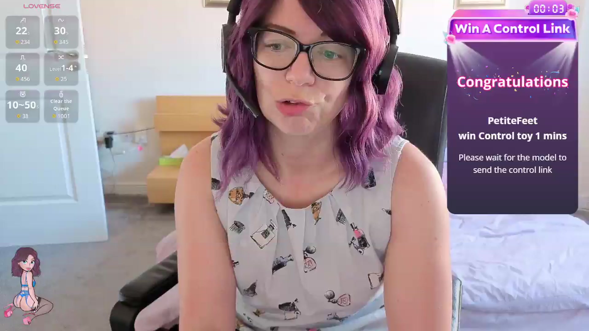 Gallery image thumbnail from size2shoes's myfreecams stream on, 08/06/2026, 07:38 image 6 of 20