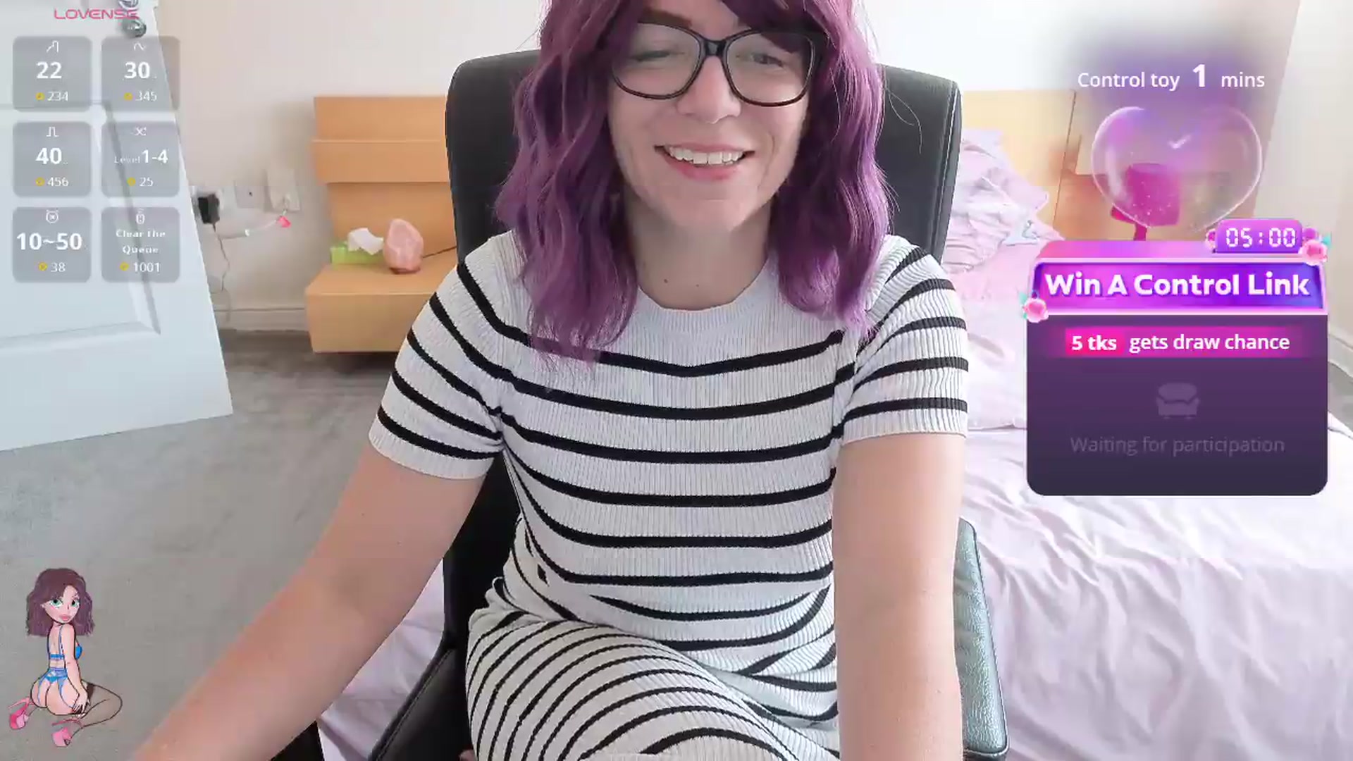 Gallery image thumbnail from size2shoes's myfreecams stream on, 08/20/2026, 10:51 image 3 of 20
