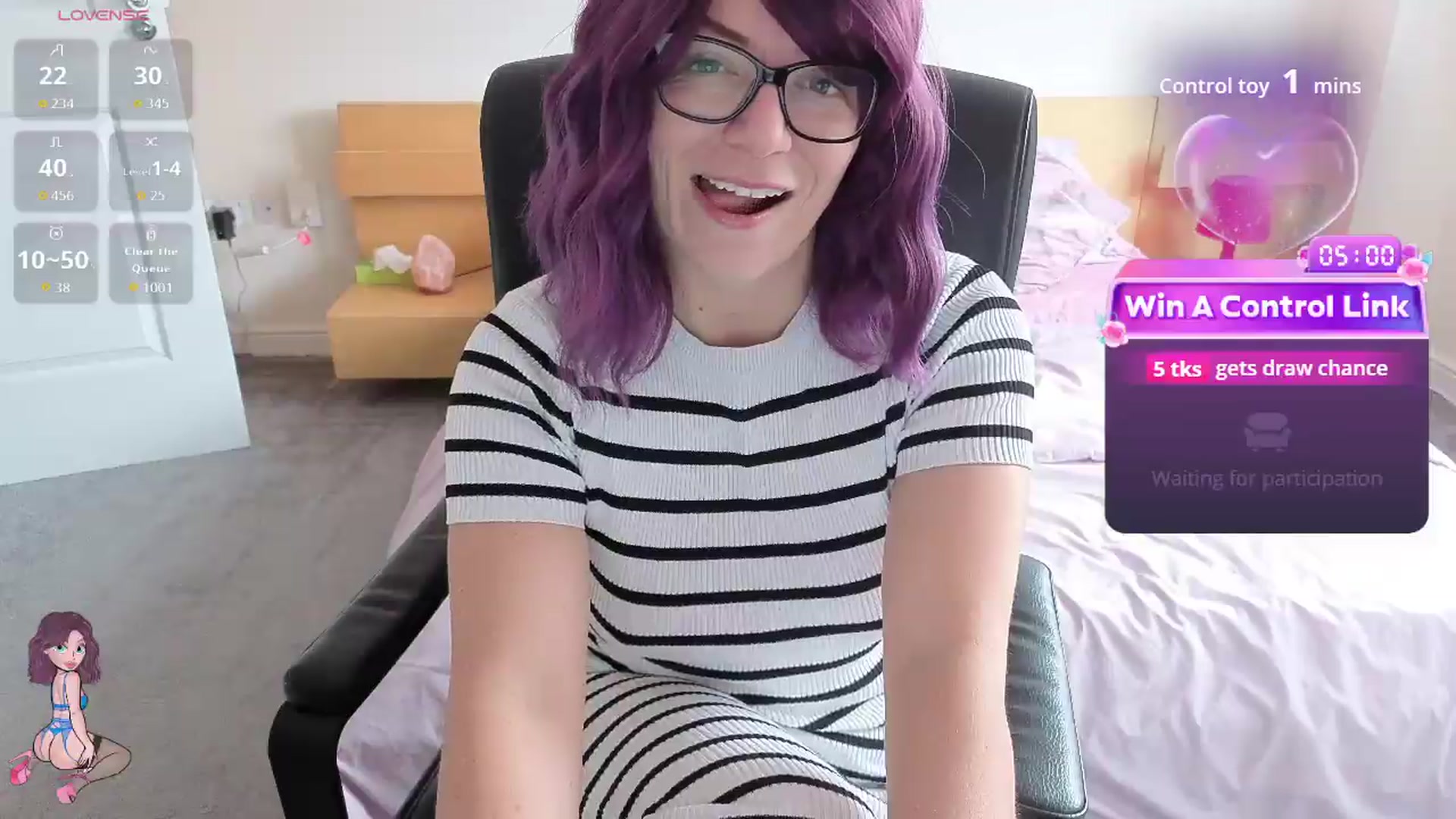 Gallery image thumbnail from size2shoes's myfreecams stream on, 08/20/2026, 10:51 image 4 of 20