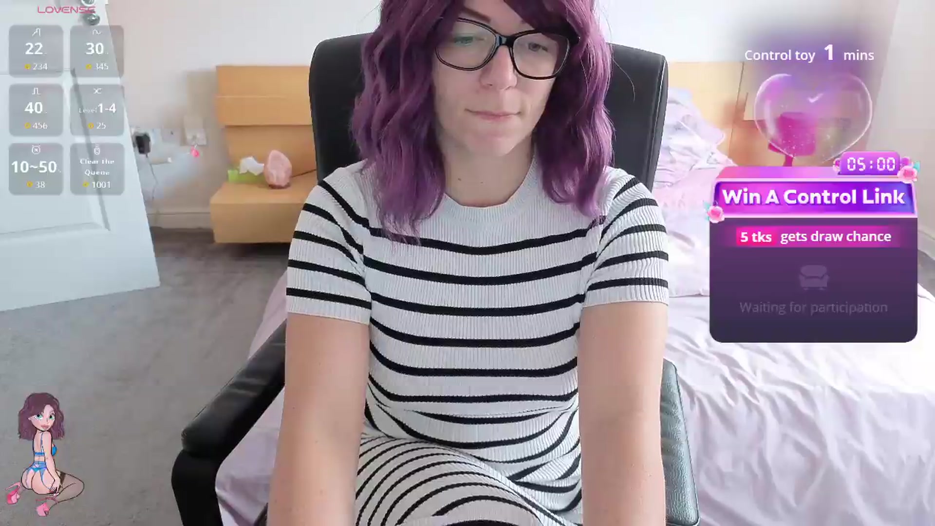 Gallery image thumbnail from size2shoes's myfreecams stream on, 08/20/2026, 10:51 image 10 of 20