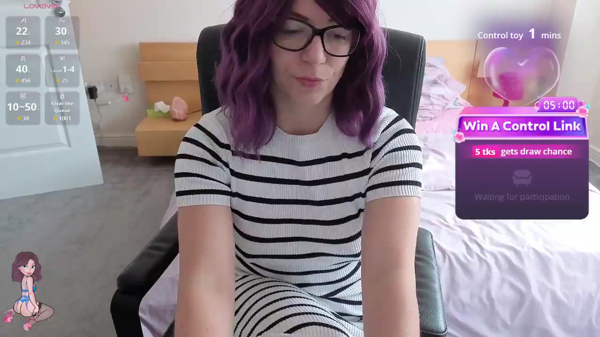 Gallery image thumbnail from size2shoes's myfreecams stream on, 08/20/2026, 10:51 image 1 of 20