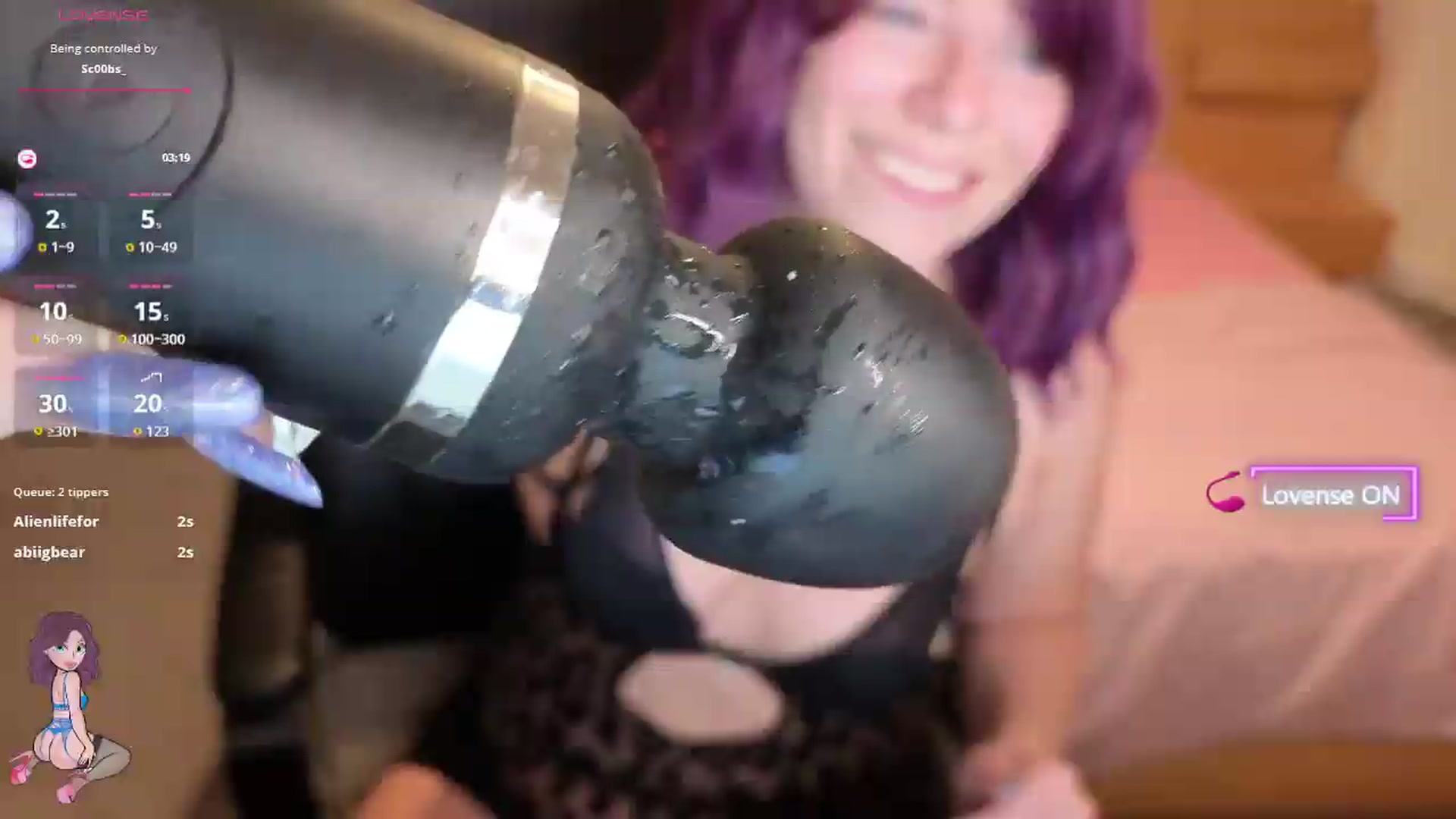 Gallery image thumbnail from size2shoes's myfreecams stream on, 08/26/2026, 23:07 image 16 of 20