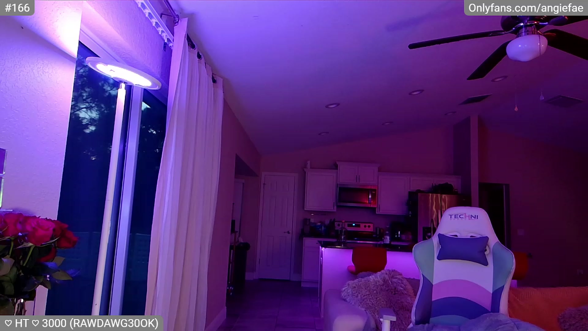 Gallery image thumbnail from skankhunt420's myfreecams stream on, 07/08/2023, 10:42 image 8 of 20