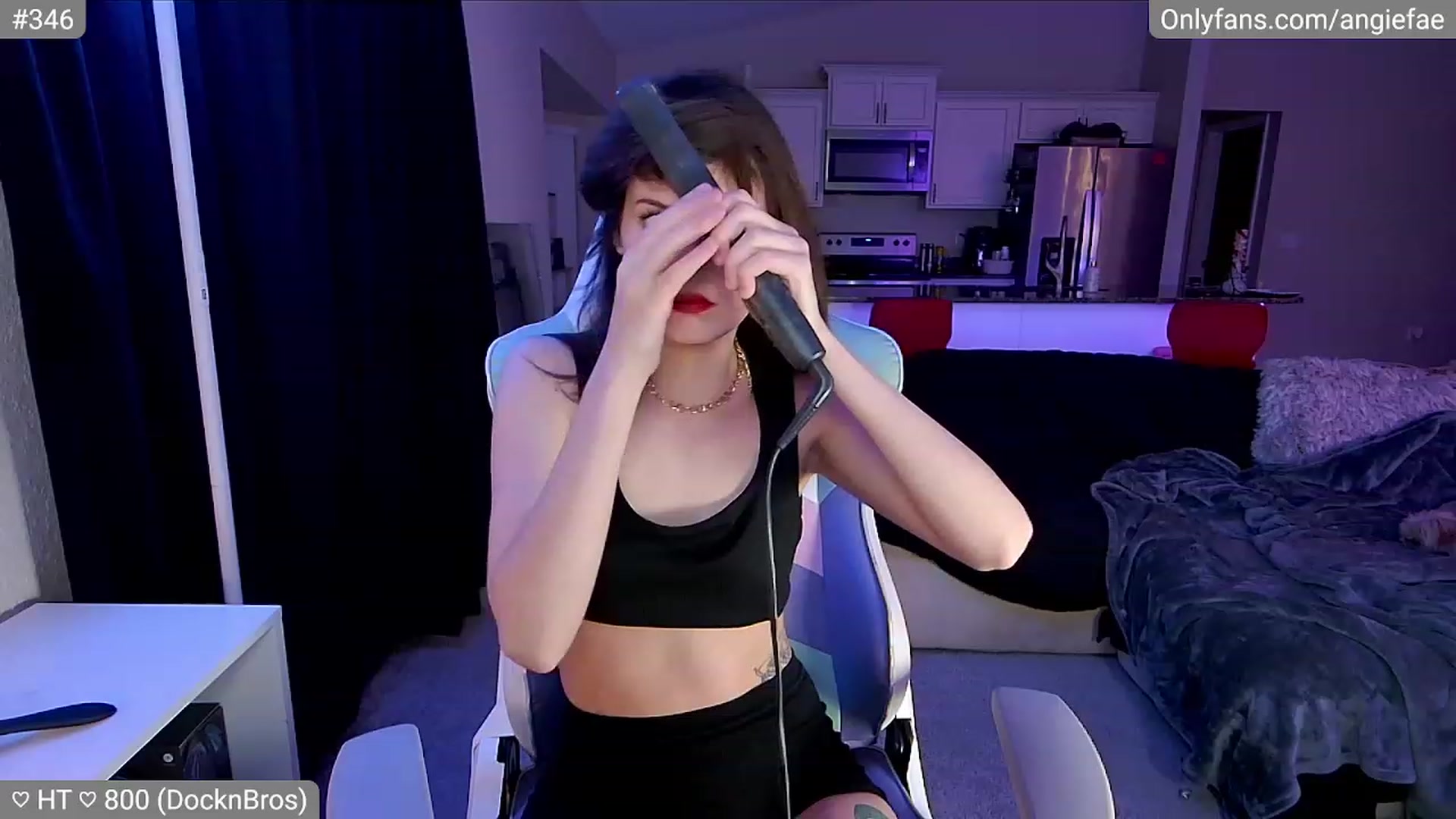 Gallery image thumbnail from skankhunt420's myfreecams stream on, 07/31/2023, 05:44 image 19 of 20
