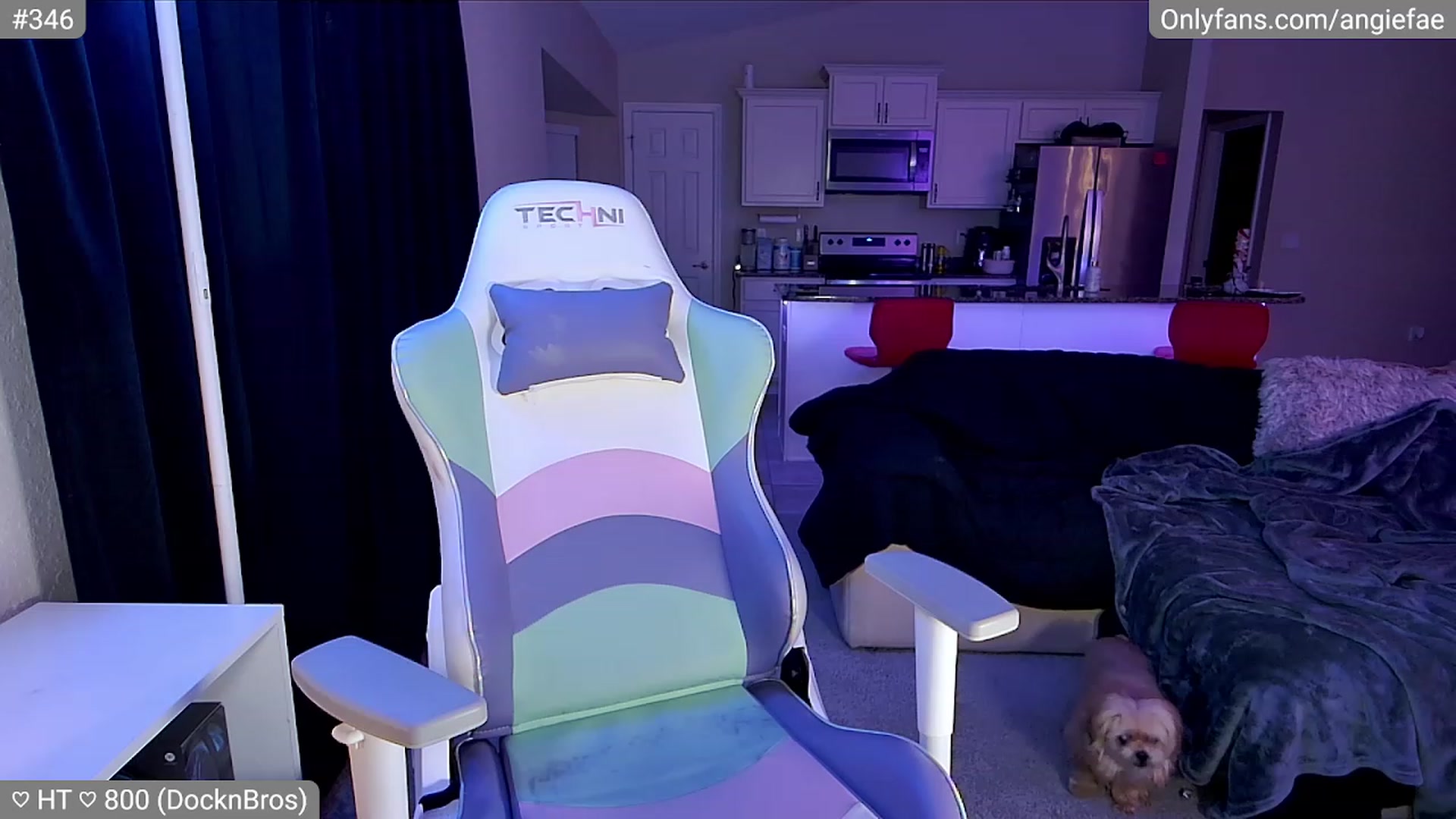 Gallery image thumbnail from skankhunt420's myfreecams stream on, 07/31/2023, 05:44 image 2 of 20