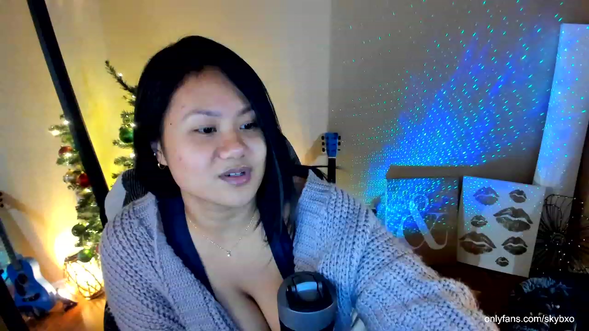 Gallery image thumbnail from skybxo's myfreecams stream on, 01/19/2024, 05:28 image 2 of 20