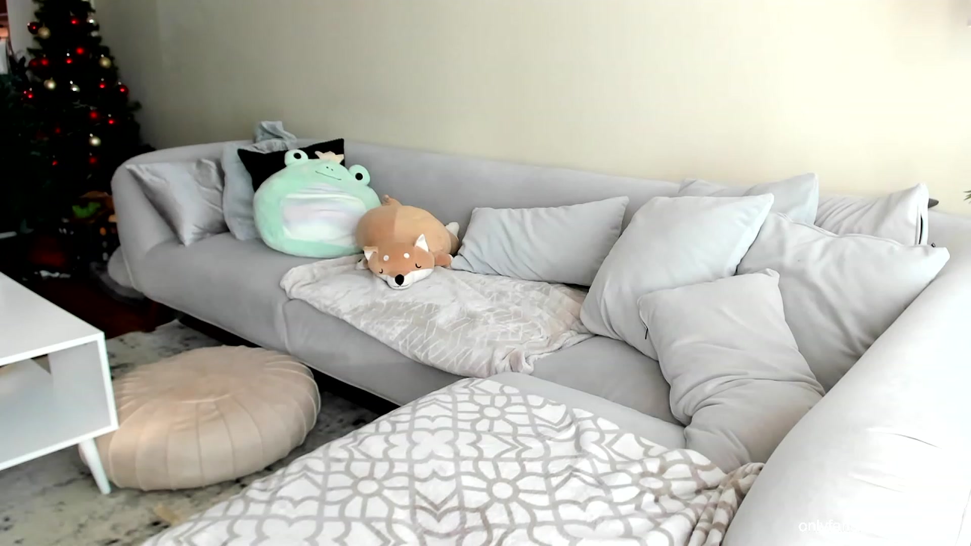 Gallery image thumbnail from skybxo's myfreecams stream on, 02/02/2024, 21:20 image 5 of 20