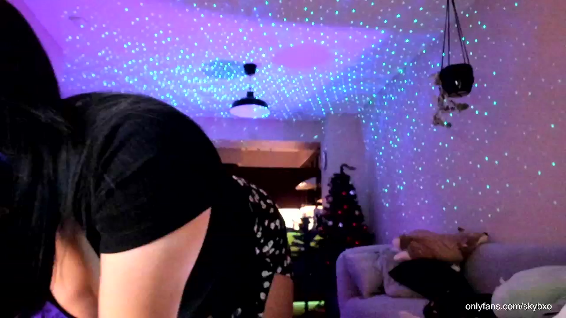 Gallery image thumbnail from skybxo's myfreecams stream on, 02/04/2024, 04:01 image 3 of 20