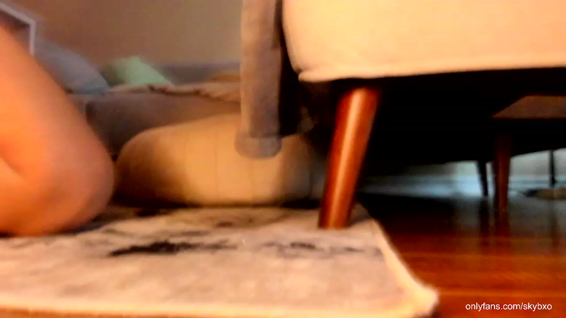 Gallery image thumbnail from skybxo's myfreecams stream on, 02/10/2024, 22:20 image 17 of 20