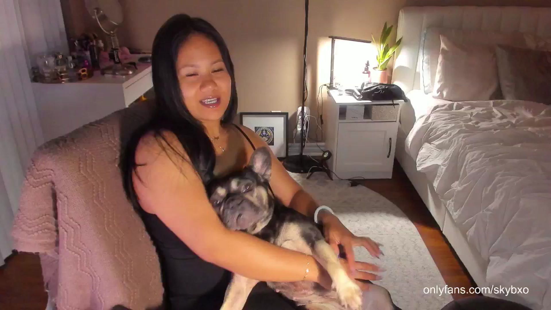 Gallery image thumbnail from skybxo's myfreecams stream on, 06/04/2024, 02:38 image 19 of 20