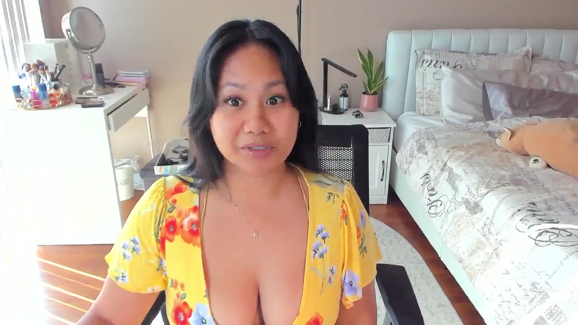 Gallery image thumbnail from skybxo's myfreecams stream on, 07/06/2024, 22:46 image 7 of 20