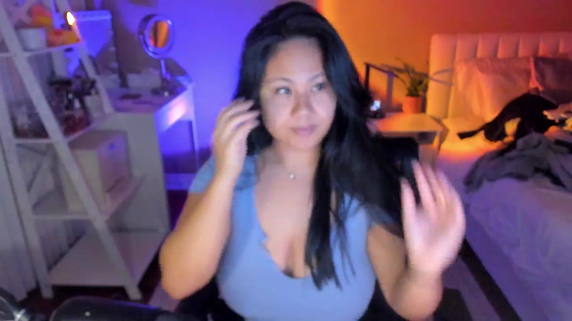 Gallery image thumbnail from skybxo's myfreecams stream on, 11/20/2024, 07:02 image 8 of 20