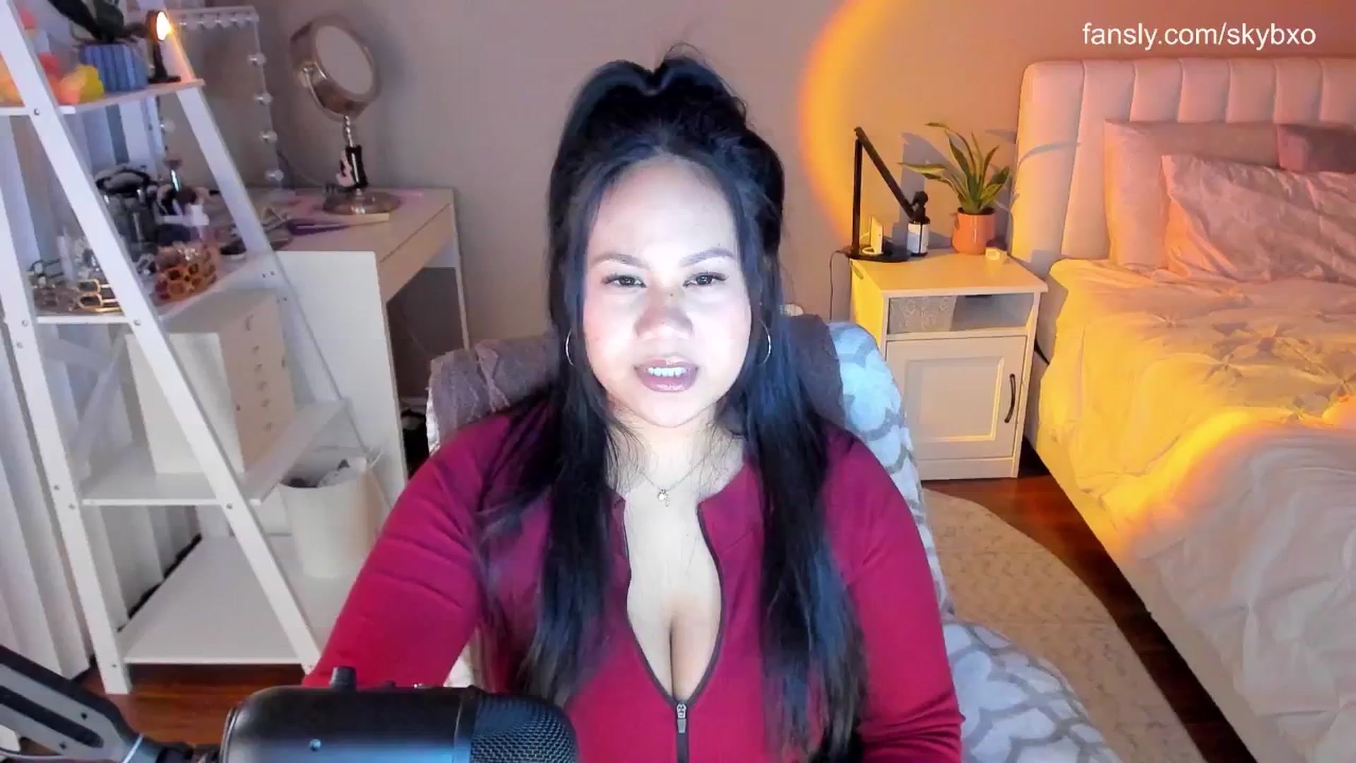 Gallery image thumbnail from skybxo's myfreecams stream on, 02/05/2025, 04:37 image 14 of 20