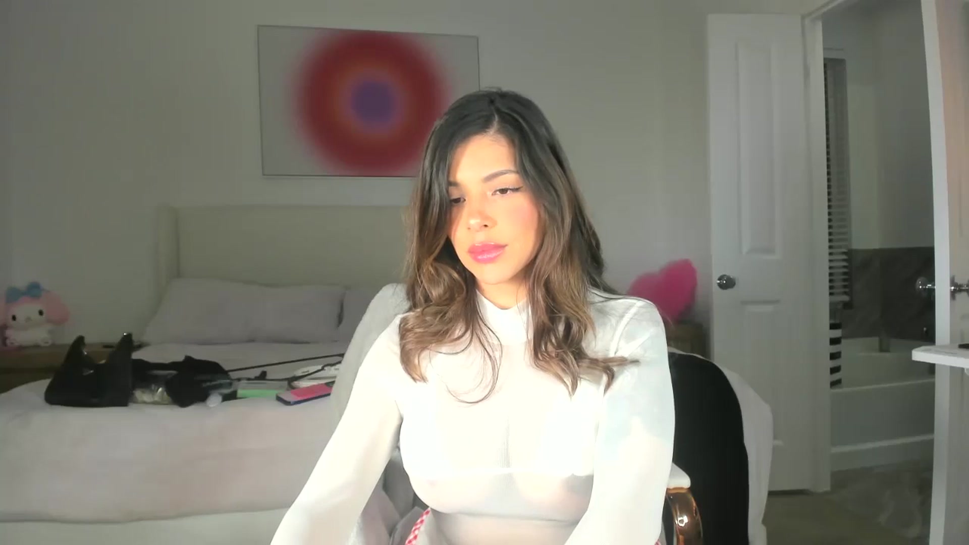 Gallery image thumbnail from skylerlo's myfreecams stream on, 06/14/2024, 08:41 image 16 of 20