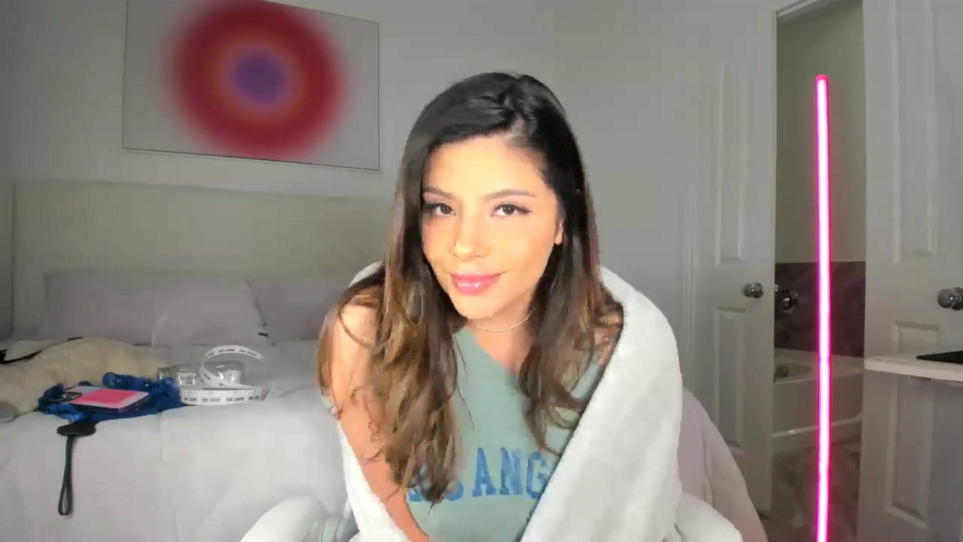 Gallery image thumbnail from skylerlo's myfreecams stream on, 07/31/2024, 06:04 image 12 of 20