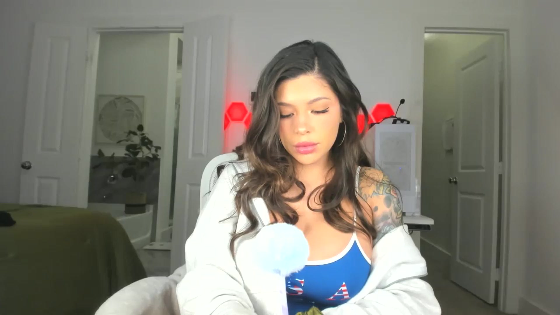 Gallery image thumbnail from skylerlo's myfreecams stream on, 11/07/2024, 09:49 image 2 of 20