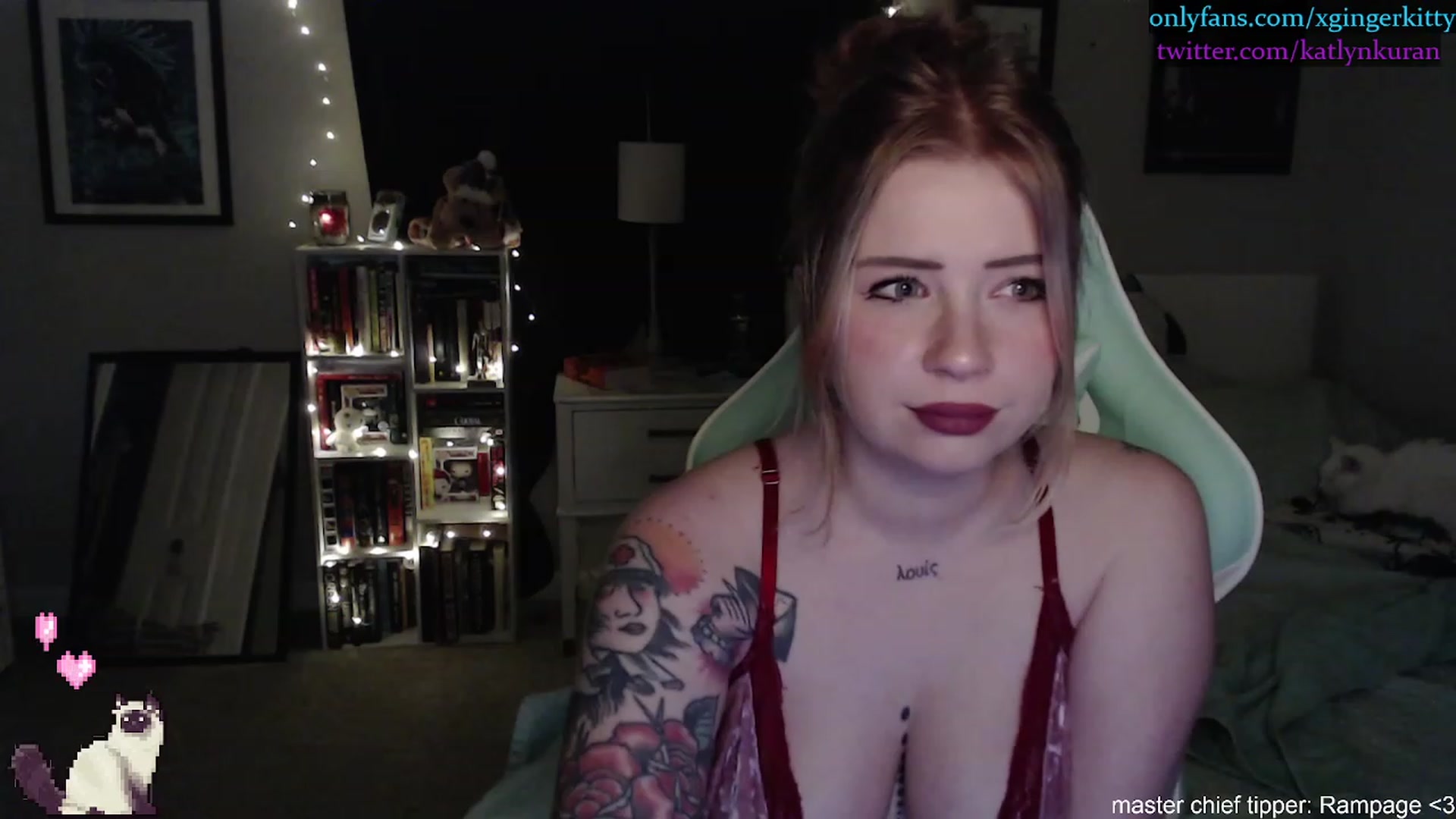 Gallery image thumbnail from skyrimslut's myfreecams stream on, 12/31/2023, 01:18 image 14 of 20