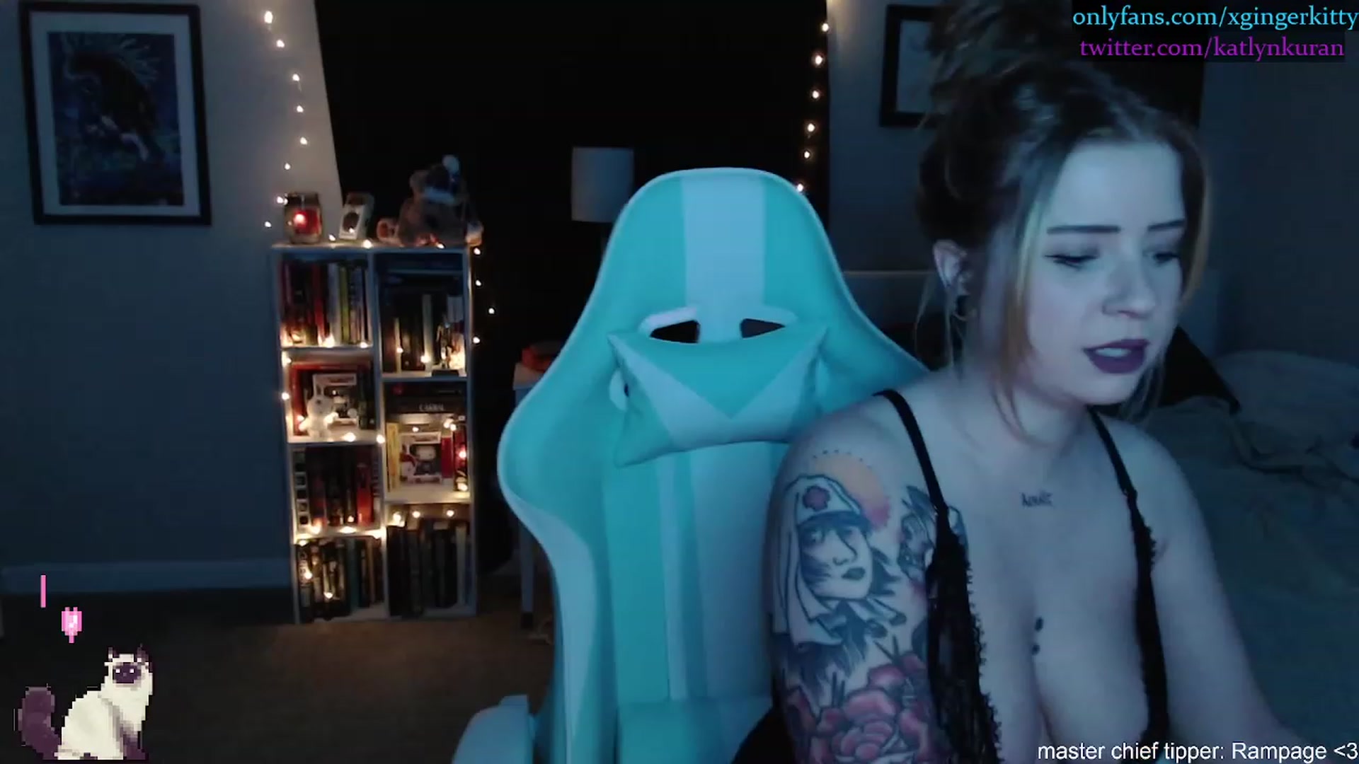 Gallery image thumbnail from skyrimslut's myfreecams stream on, 12/31/2023, 22:42 image 6 of 20
