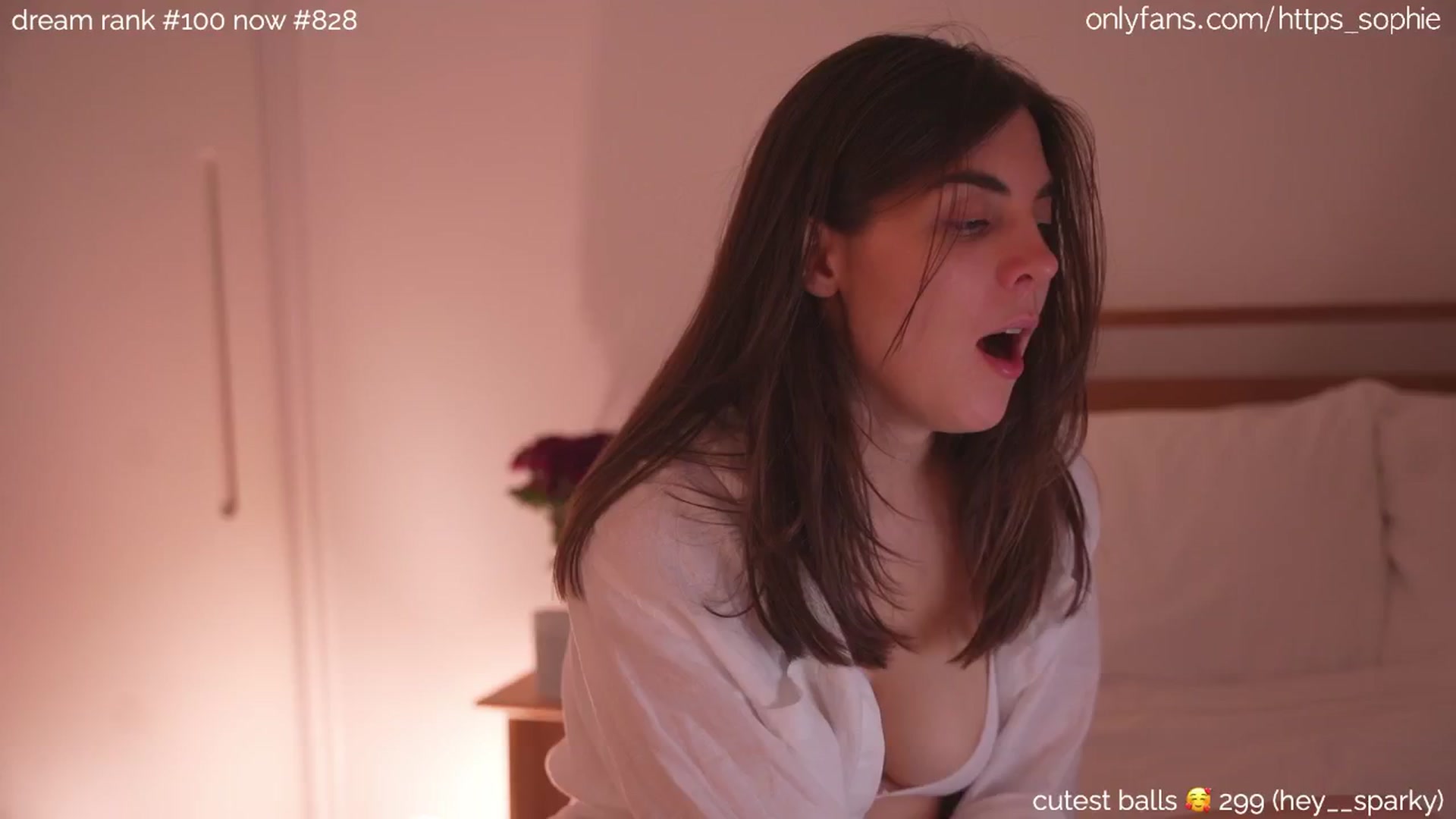 Gallery image thumbnail from sleepwanker's myfreecams stream on, 06/17/2024, 01:57 image 7 of 20