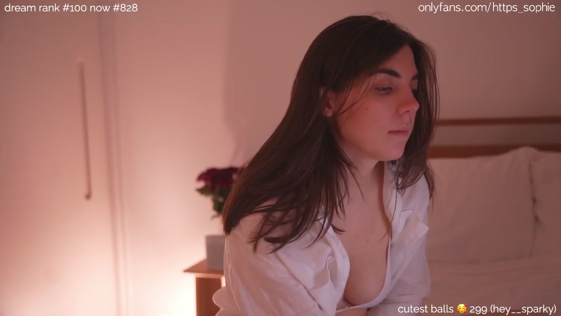 Gallery image thumbnail from sleepwanker's myfreecams stream on, 06/17/2024, 01:57 image 6 of 20