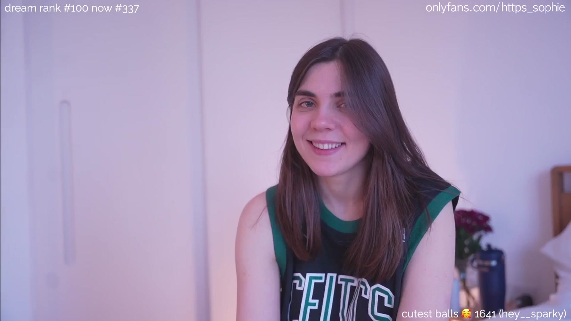 Gallery image thumbnail from sleepwanker's myfreecams stream on, 06/18/2024, 04:56 image 9 of 20