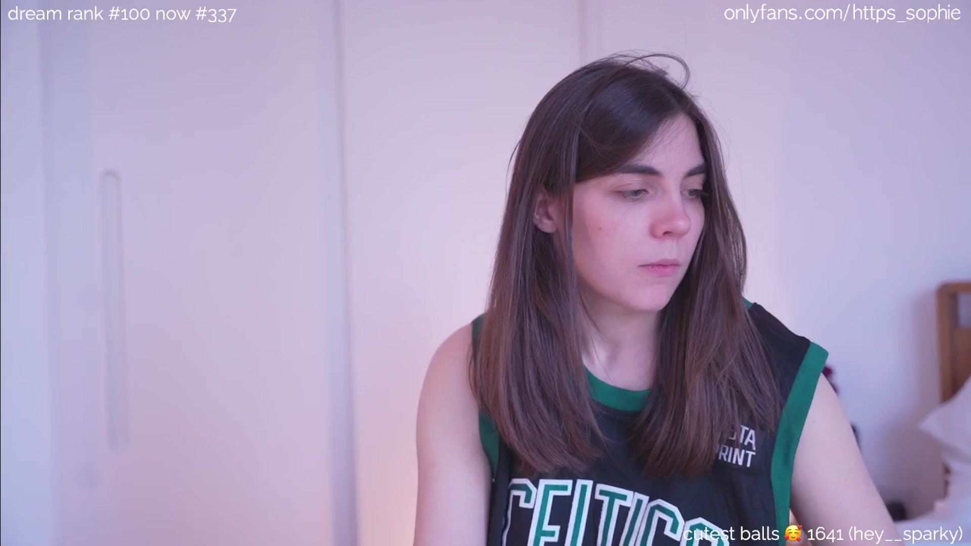 Gallery image thumbnail from sleepwanker's myfreecams stream on, 06/18/2024, 04:56 image 10 of 20