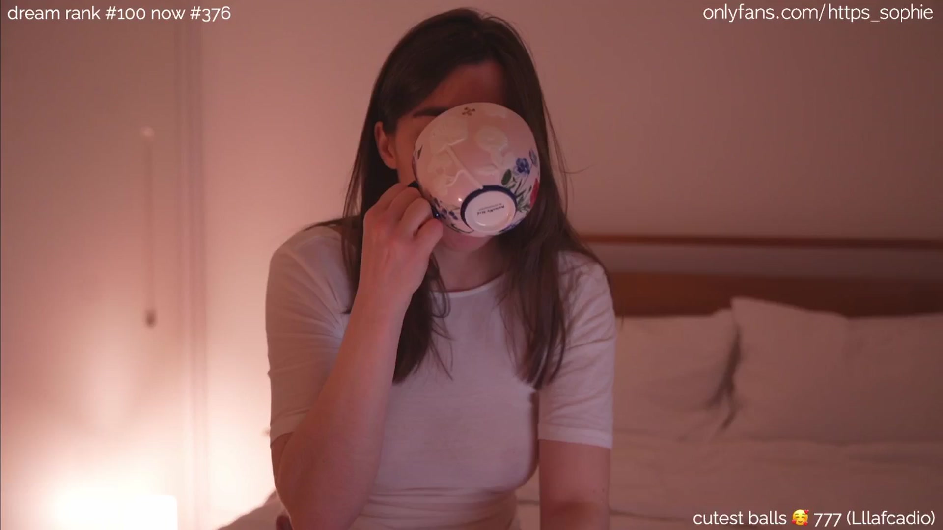 Gallery image thumbnail from sleepwanker's myfreecams stream on, 06/20/2024, 01:55 image 10 of 20