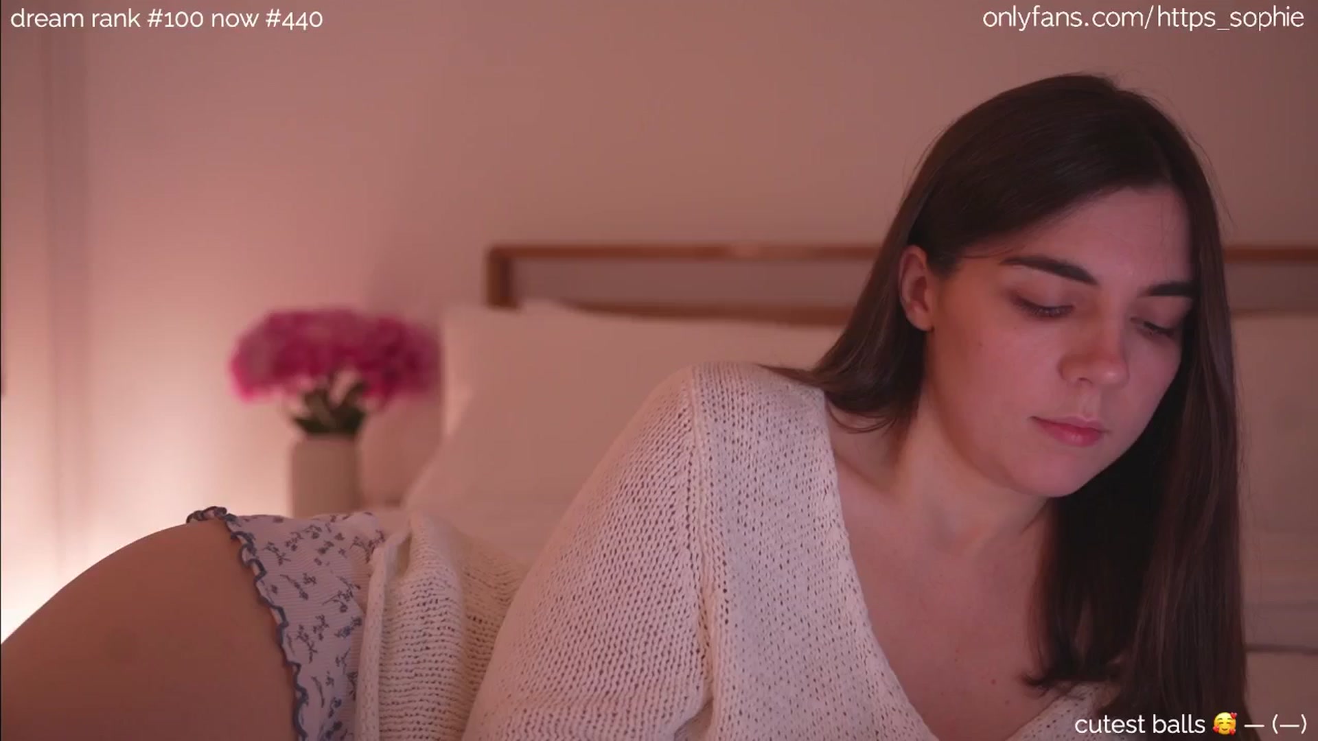 Gallery image thumbnail from sleepwanker's myfreecams stream on, 06/22/2024, 01:11 image 1 of 20