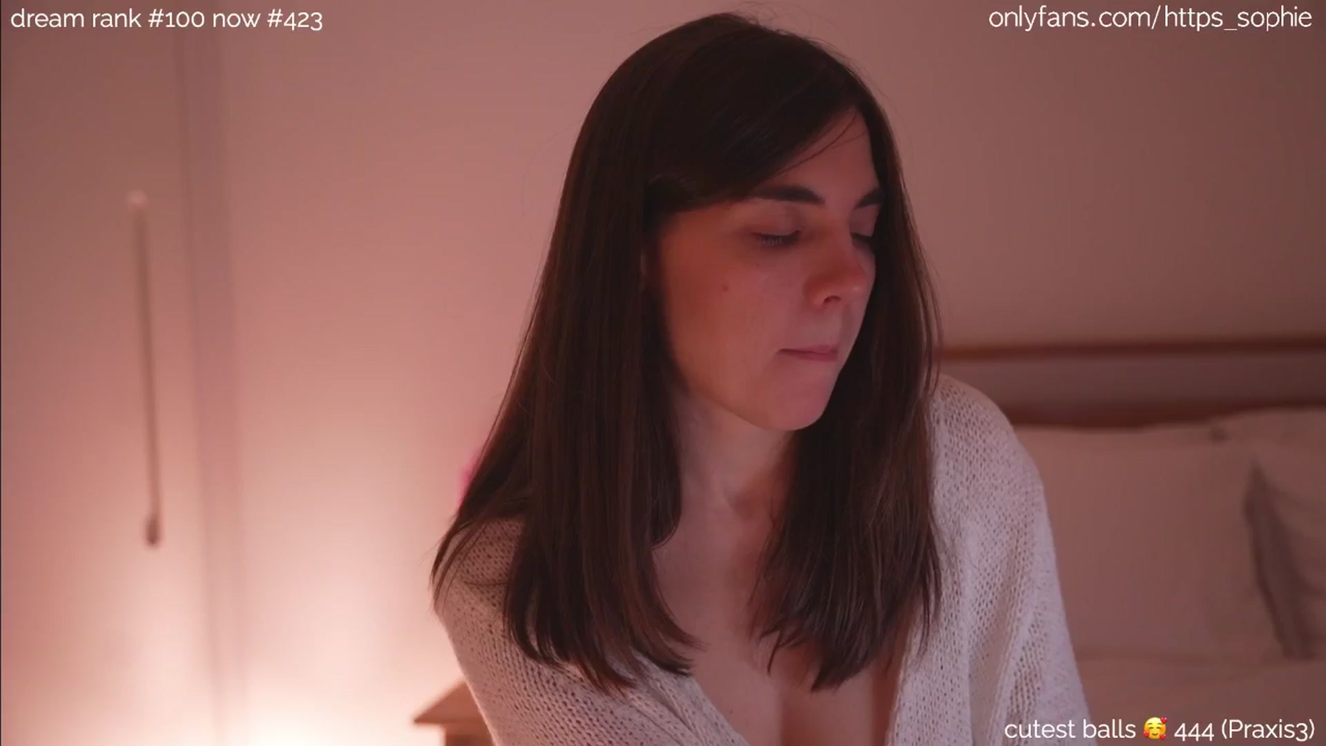 Gallery image thumbnail from sleepwanker's myfreecams stream on, 06/22/2024, 02:00 image 1 of 20