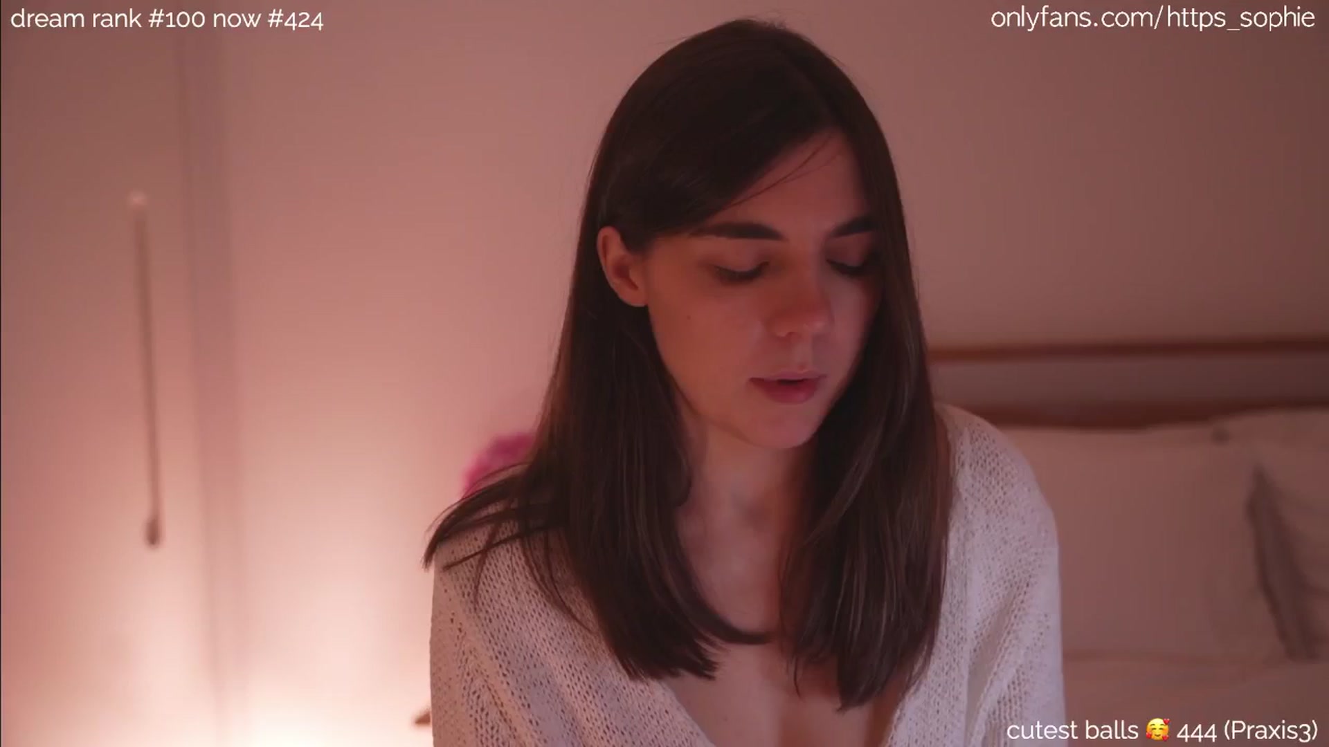 Gallery image thumbnail from sleepwanker's myfreecams stream on, 06/22/2024, 02:00 image 3 of 20