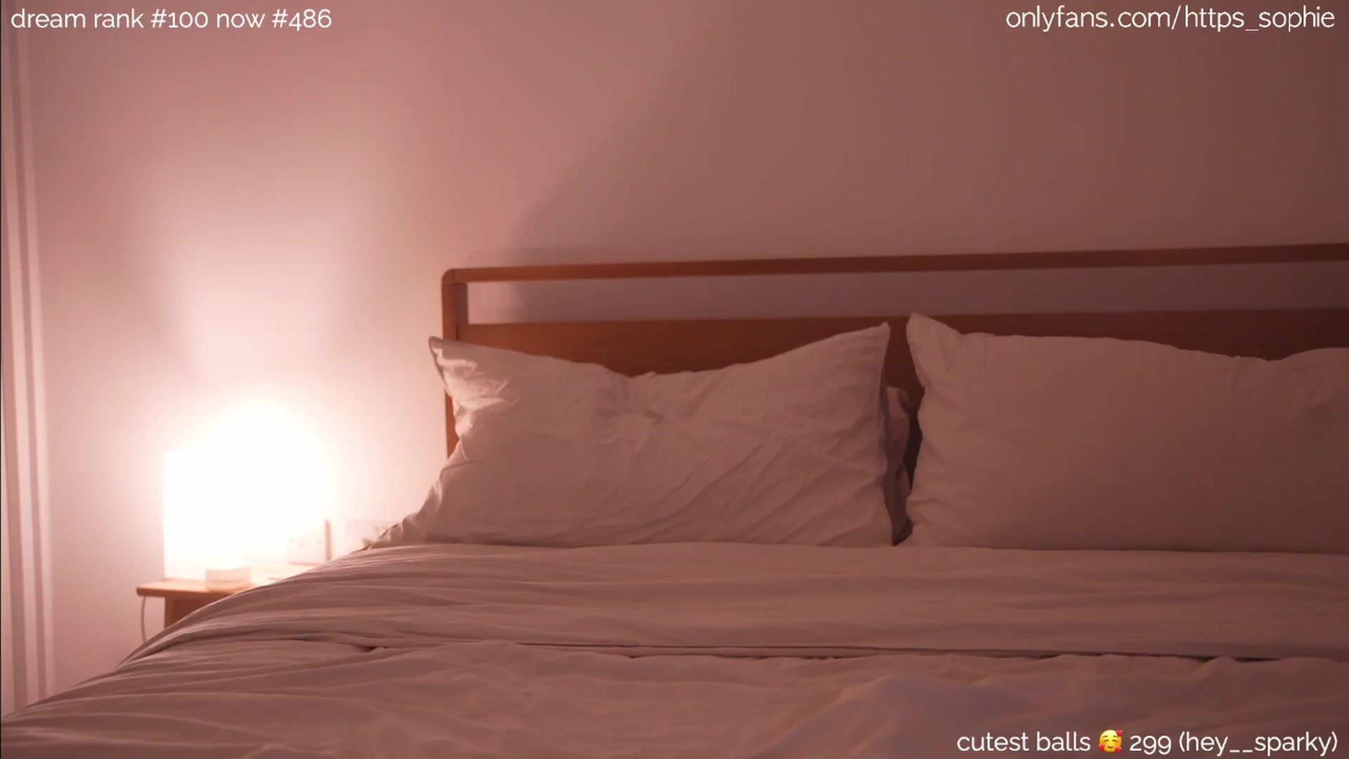 Gallery image thumbnail from sleepwanker's myfreecams stream on, 06/26/2024, 24:05 image 17 of 20