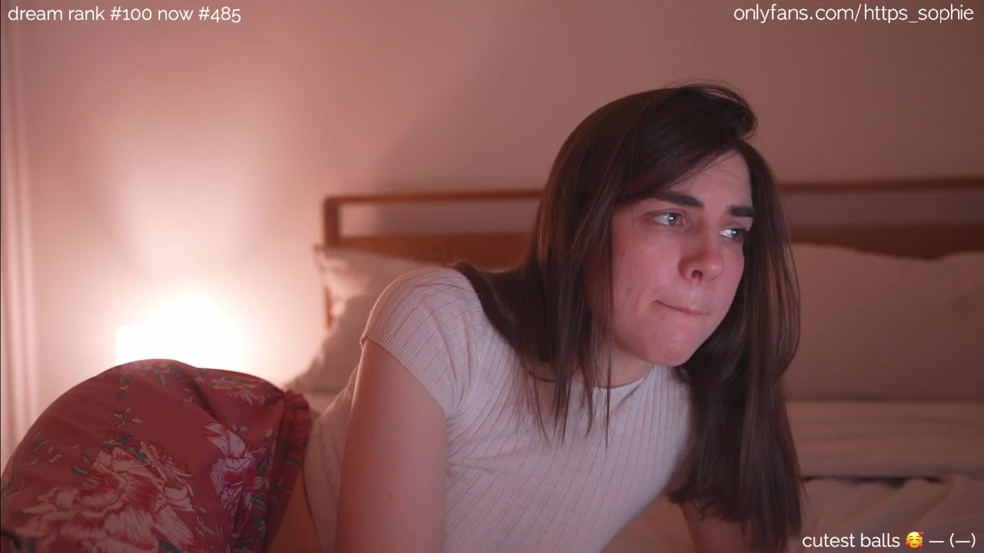 Gallery image thumbnail from sleepwanker's myfreecams stream on, 06/26/2024, 24:05 image 6 of 20