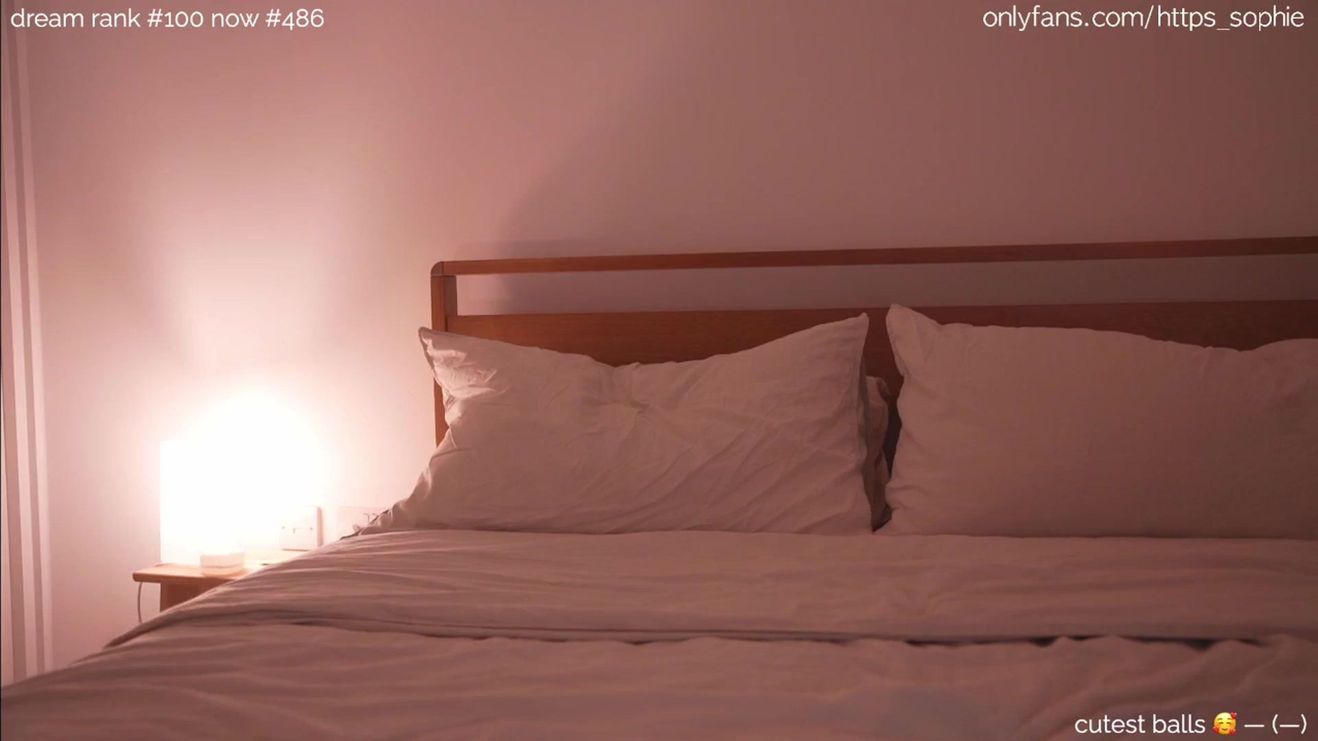 Gallery image thumbnail from sleepwanker's myfreecams stream on, 06/26/2024, 24:05 image 7 of 20