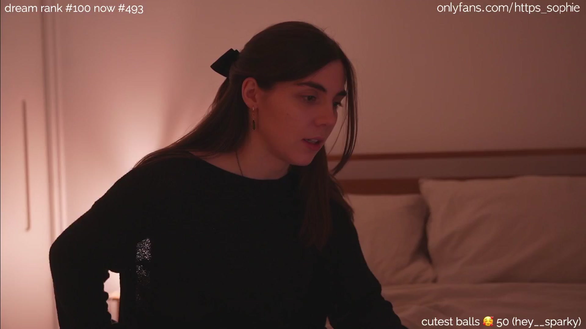 Gallery image thumbnail from sleepwanker's myfreecams stream on, 06/29/2024, 24:01 image 3 of 20