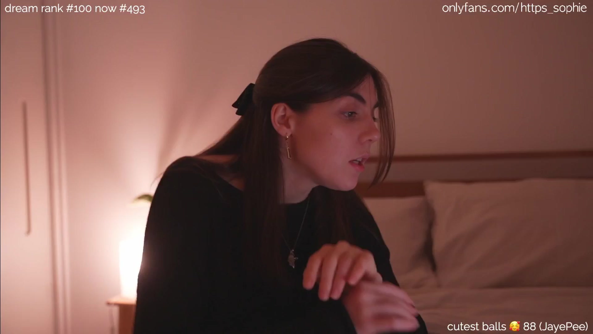 Gallery image thumbnail from sleepwanker's myfreecams stream on, 06/29/2024, 24:01 image 15 of 20