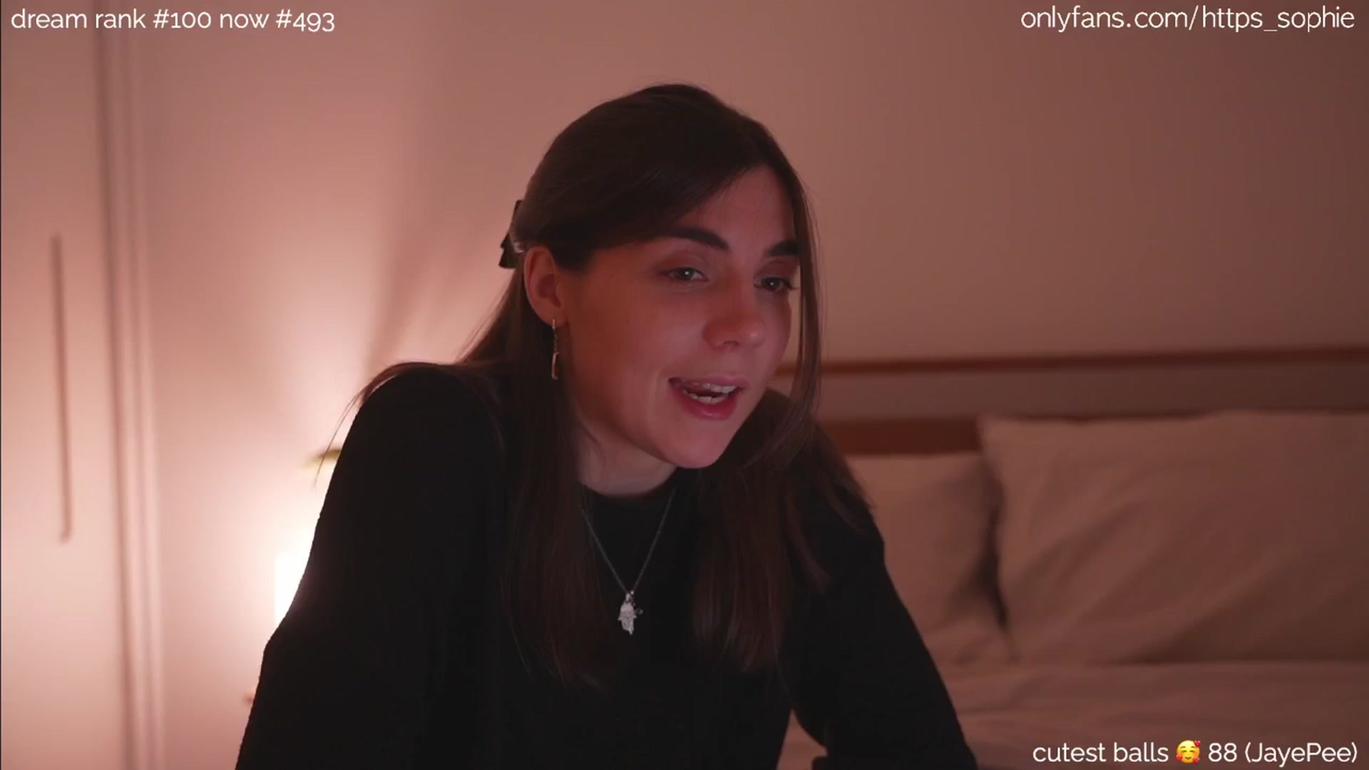 Gallery image thumbnail from sleepwanker's myfreecams stream on, 06/29/2024, 24:01 image 14 of 20