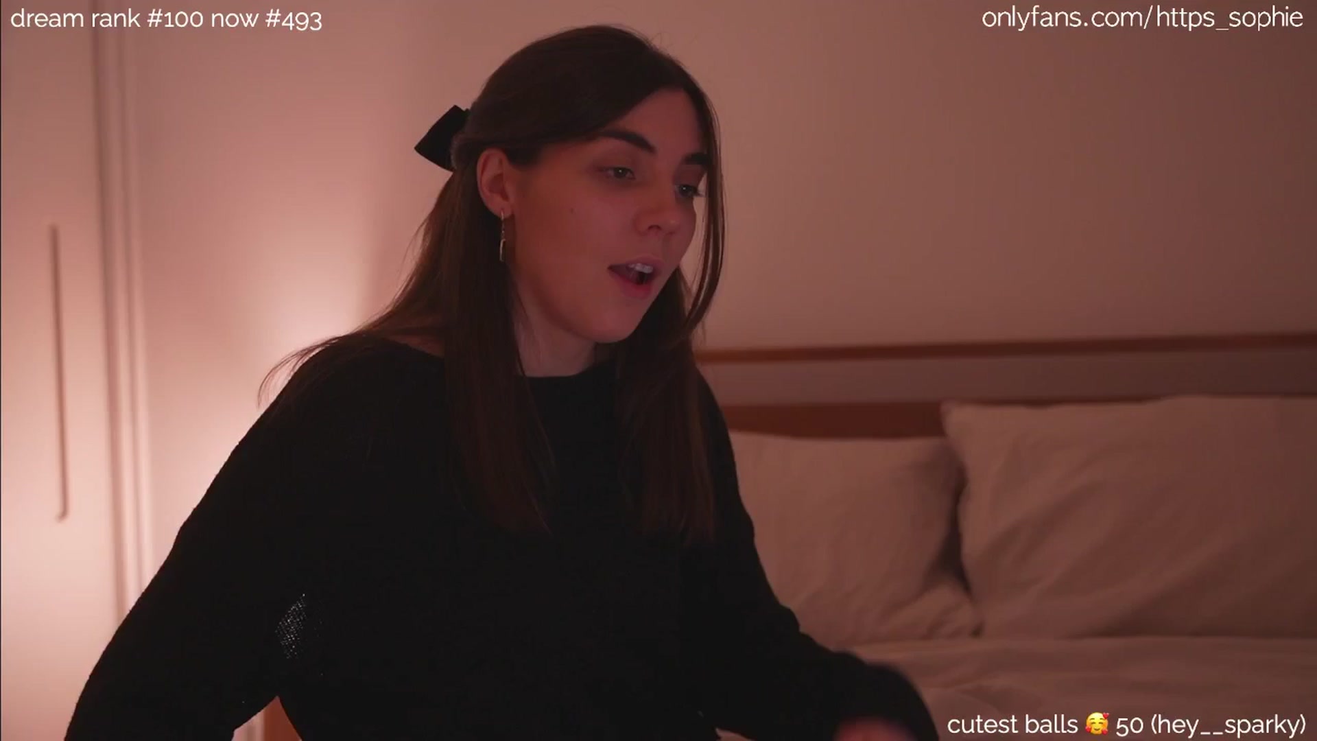 Gallery image thumbnail from sleepwanker's myfreecams stream on, 06/29/2024, 24:01 image 2 of 20