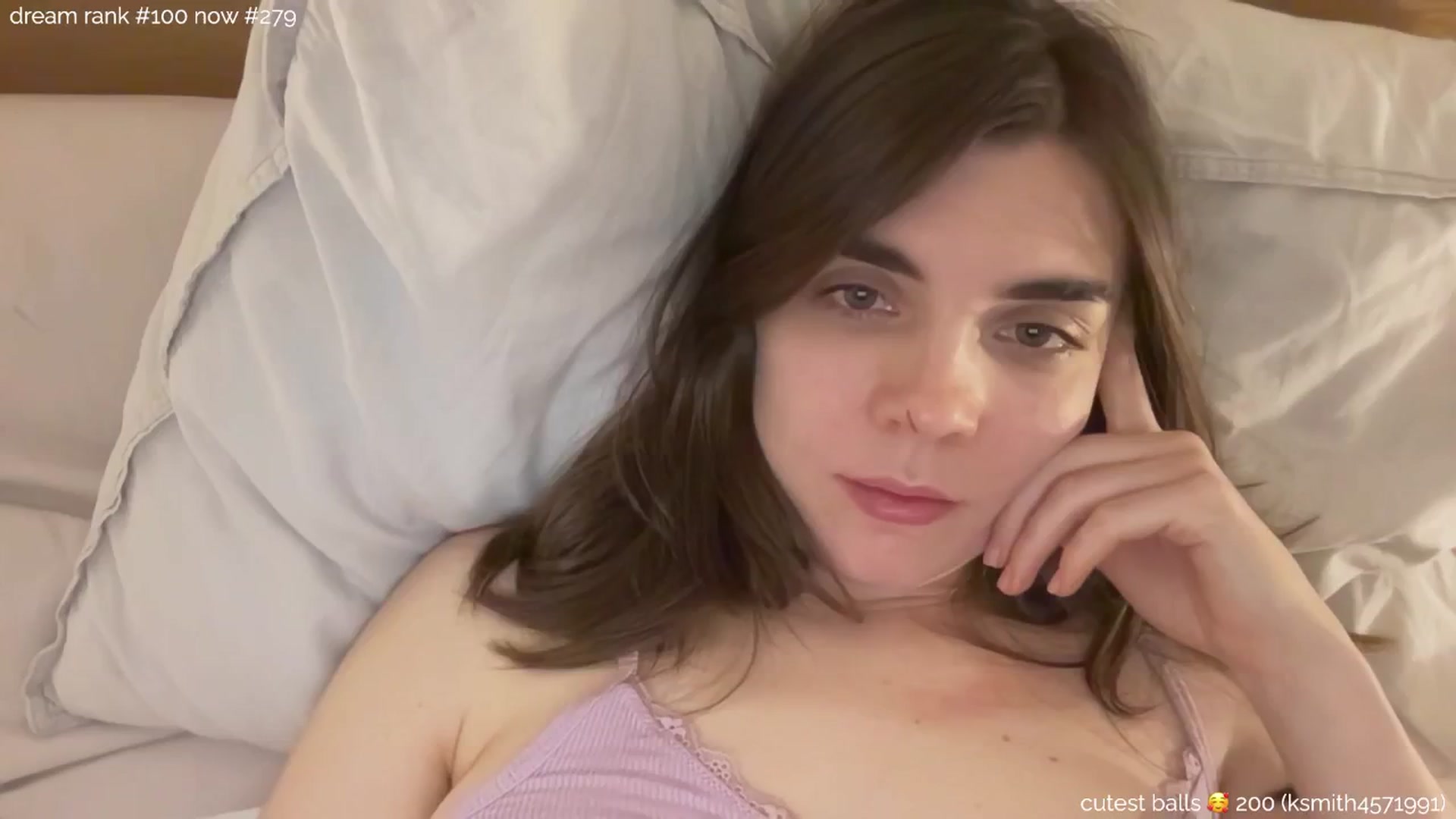 Gallery image thumbnail from sleepwanker's myfreecams stream on, 11/04/2024, 01:32 image 16 of 20
