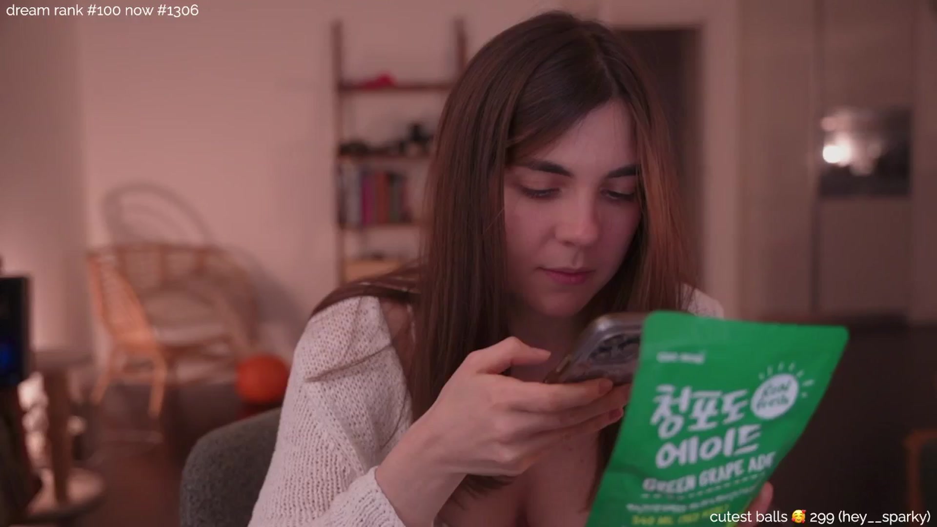 Gallery image thumbnail from sleepwanker's myfreecams stream on, 11/20/2024, 24:49 image 8 of 20