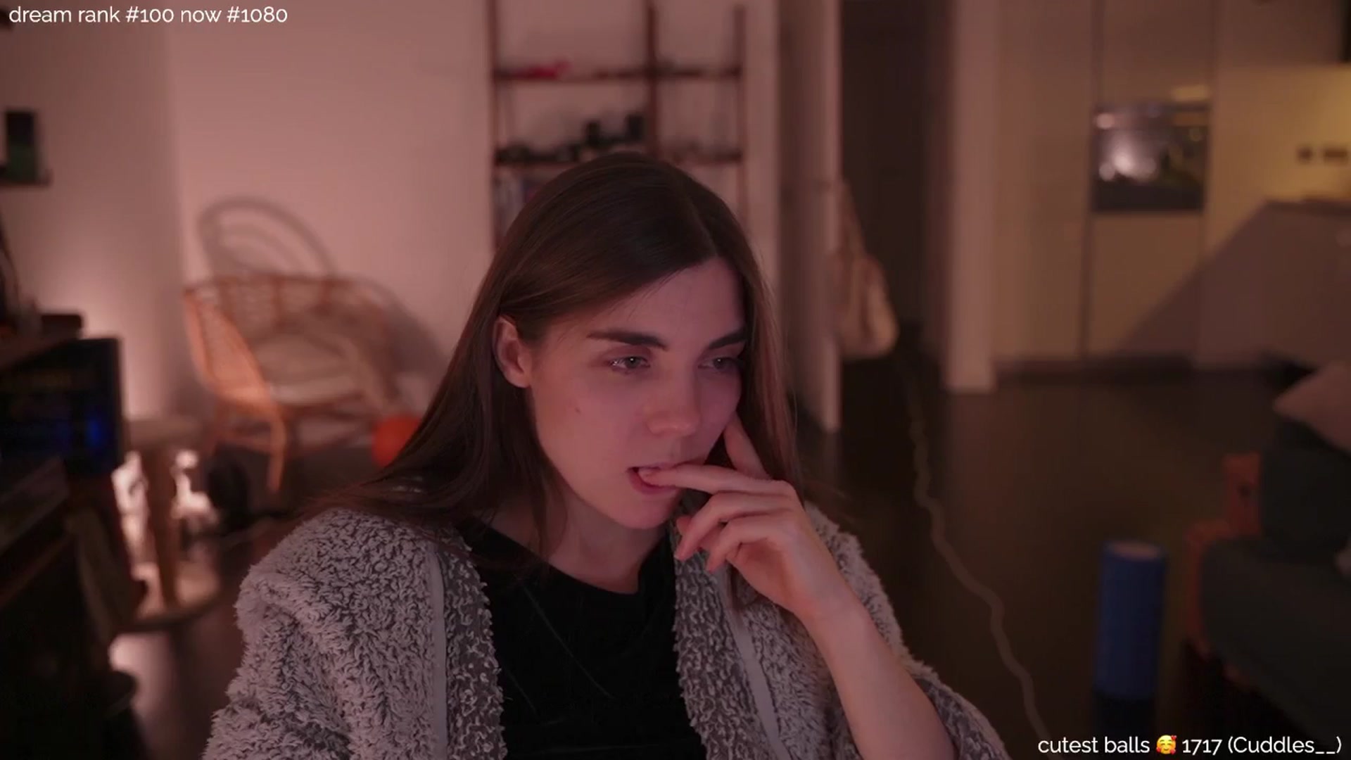 Gallery image thumbnail from sleepwanker's myfreecams stream on, 11/21/2024, 02:07 image 19 of 20