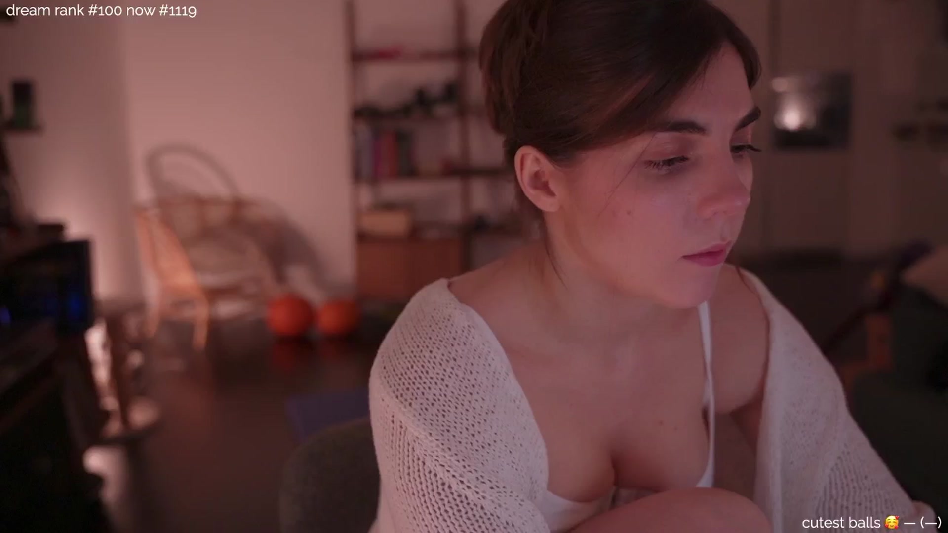 Gallery image thumbnail from sleepwanker's myfreecams stream on, 11/21/2024, 22:16 image 4 of 20