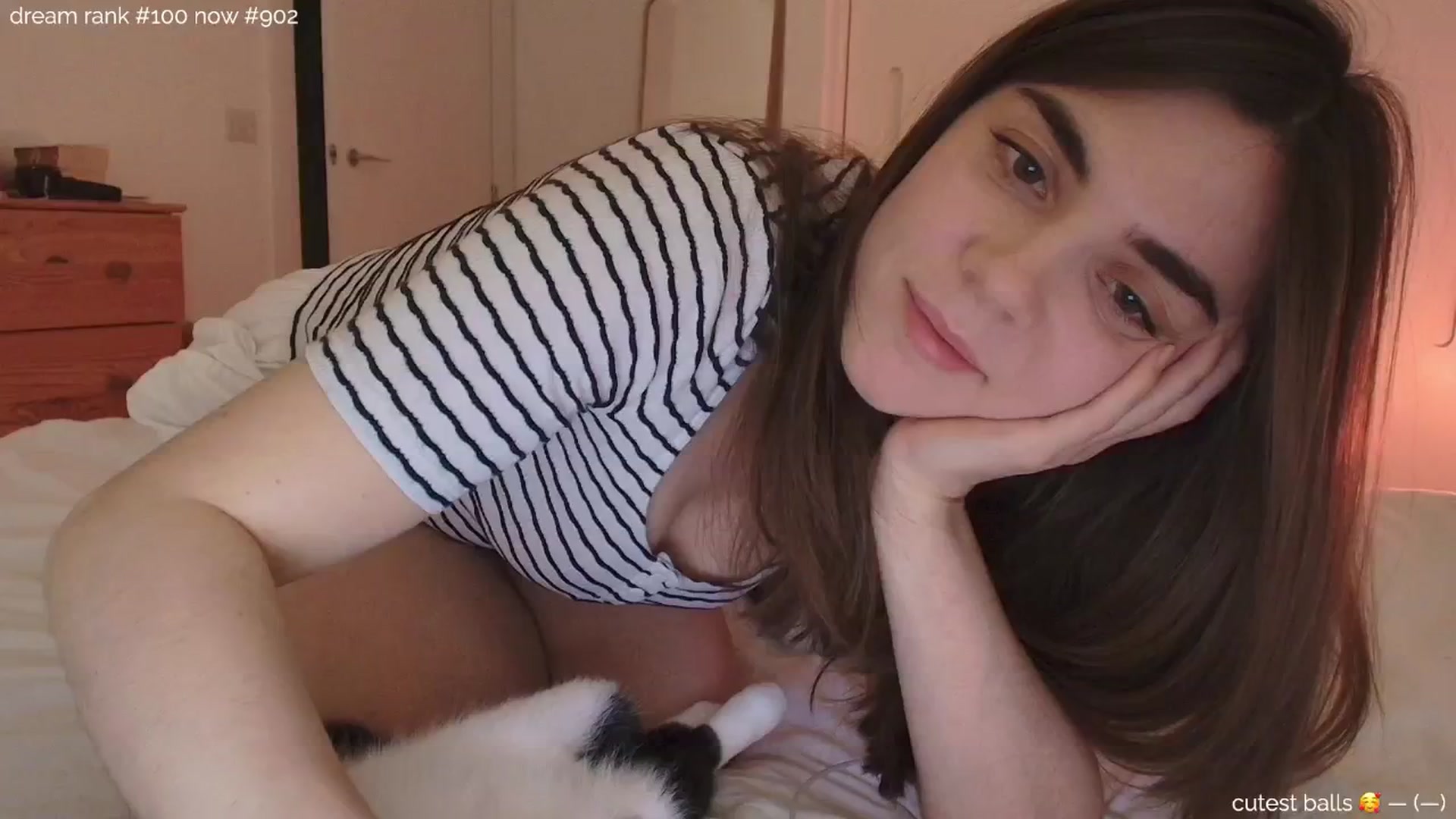 Gallery image thumbnail from sleepwanker's myfreecams stream on, 11/26/2024, 24:04 image 4 of 20