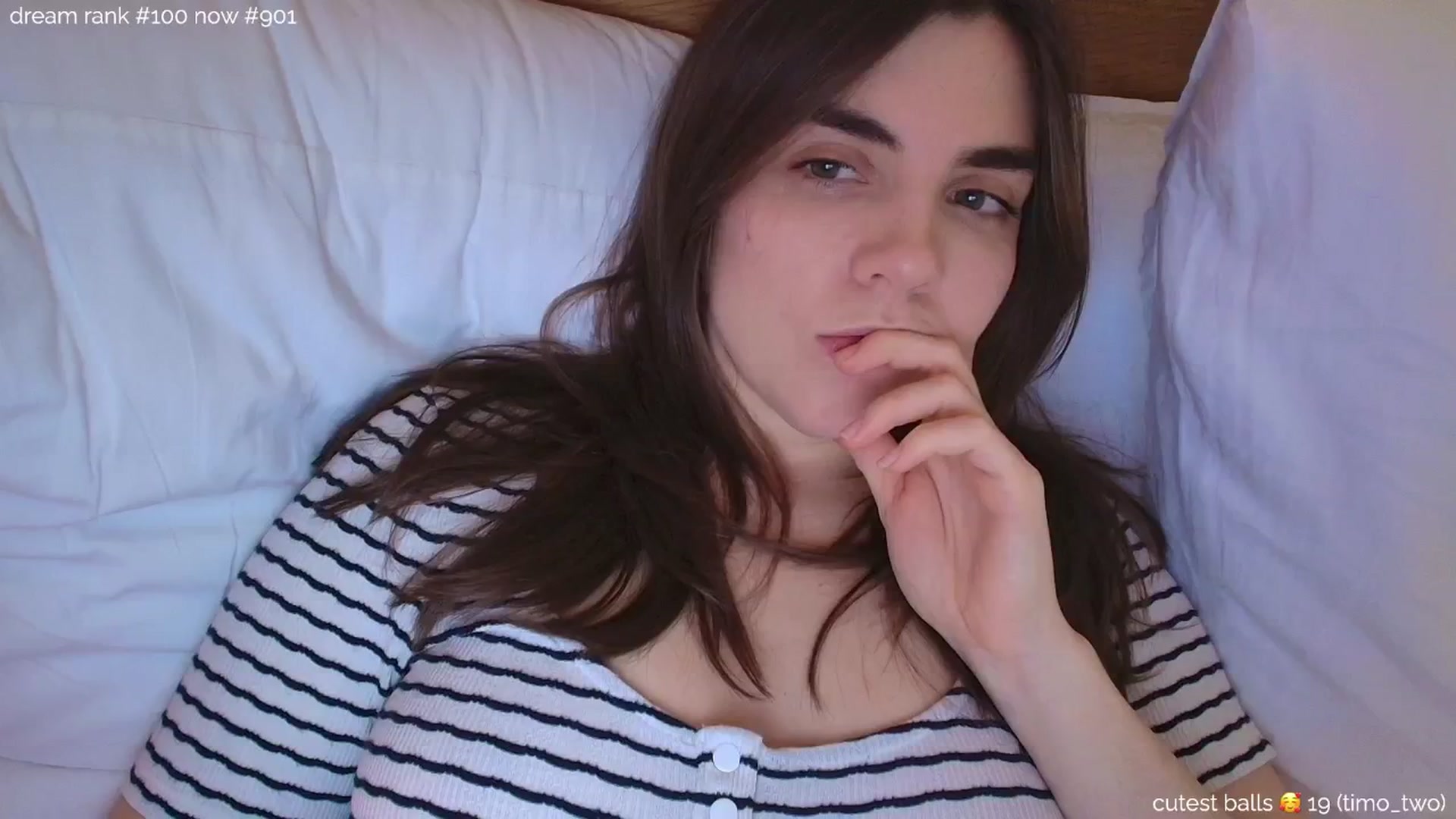 Gallery image thumbnail from sleepwanker's myfreecams stream on, 11/26/2024, 24:48 image 17 of 20