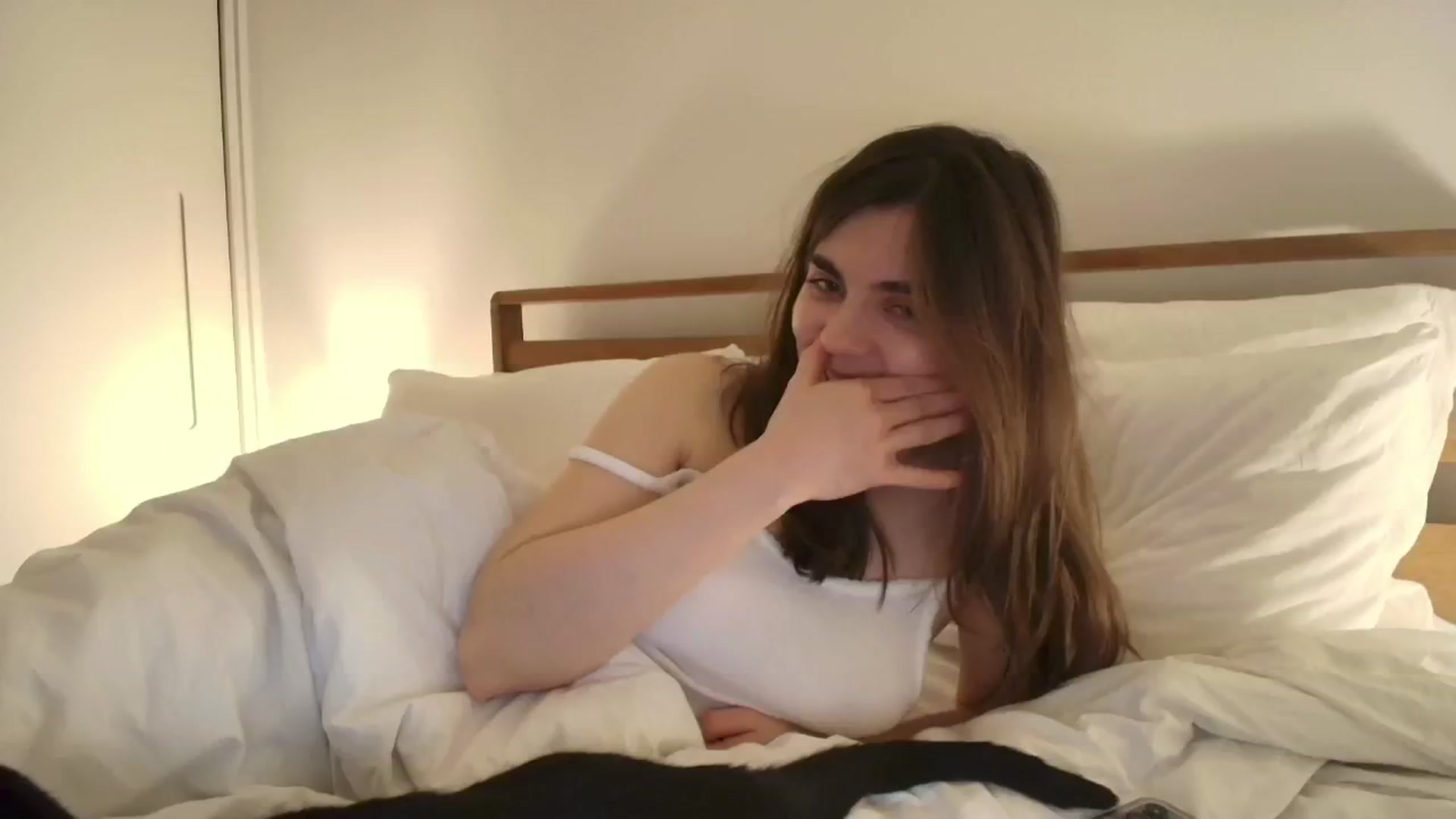 Gallery image thumbnail from sleepwanker's myfreecams stream on, 01/07/2025, 03:33 image 18 of 20