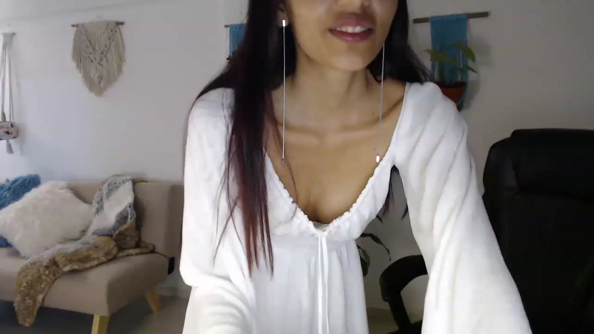 Gallery image thumbnail from slim_pamella's myfreecams stream on, 06/23/2023, 02:59 image 9 of 20