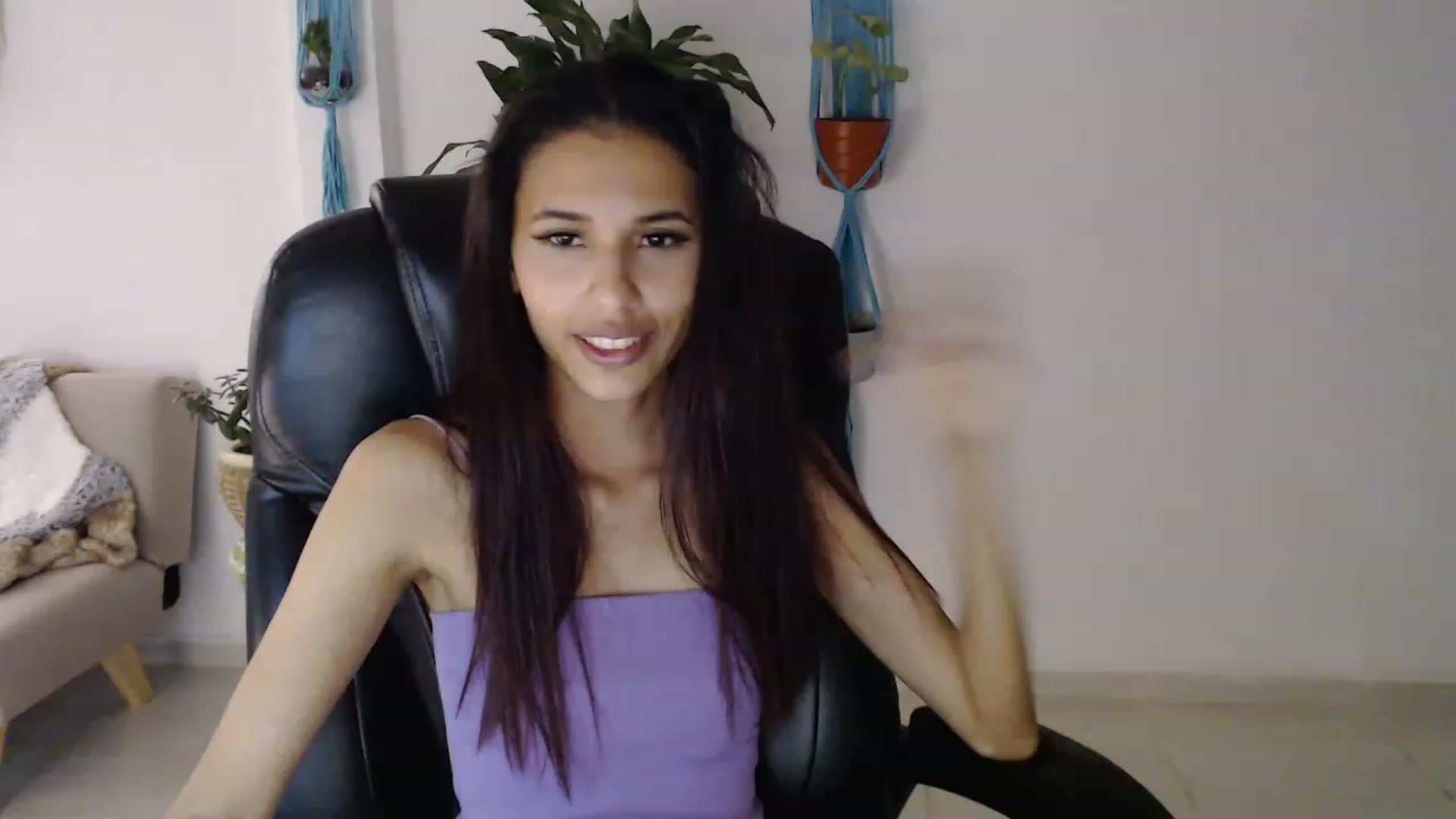 Gallery image thumbnail from slim_pamella's myfreecams stream on, 06/24/2023, 23:28 image 8 of 20