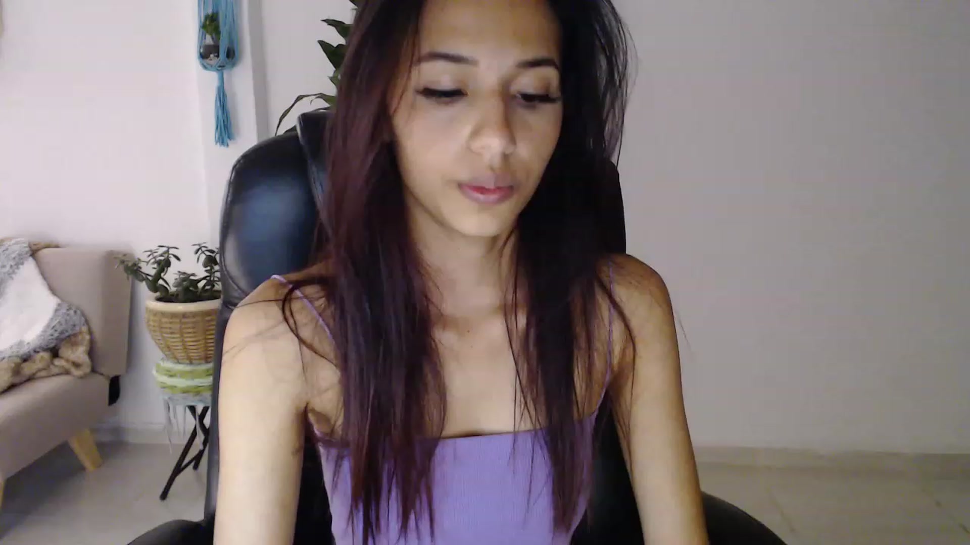 Gallery image thumbnail from slim_pamella's myfreecams stream on, 06/24/2023, 23:28 image 14 of 20