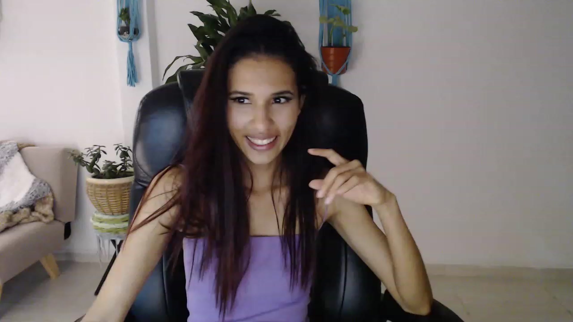 Gallery image thumbnail from slim_pamella's myfreecams stream on, 06/24/2023, 23:28 image 11 of 20