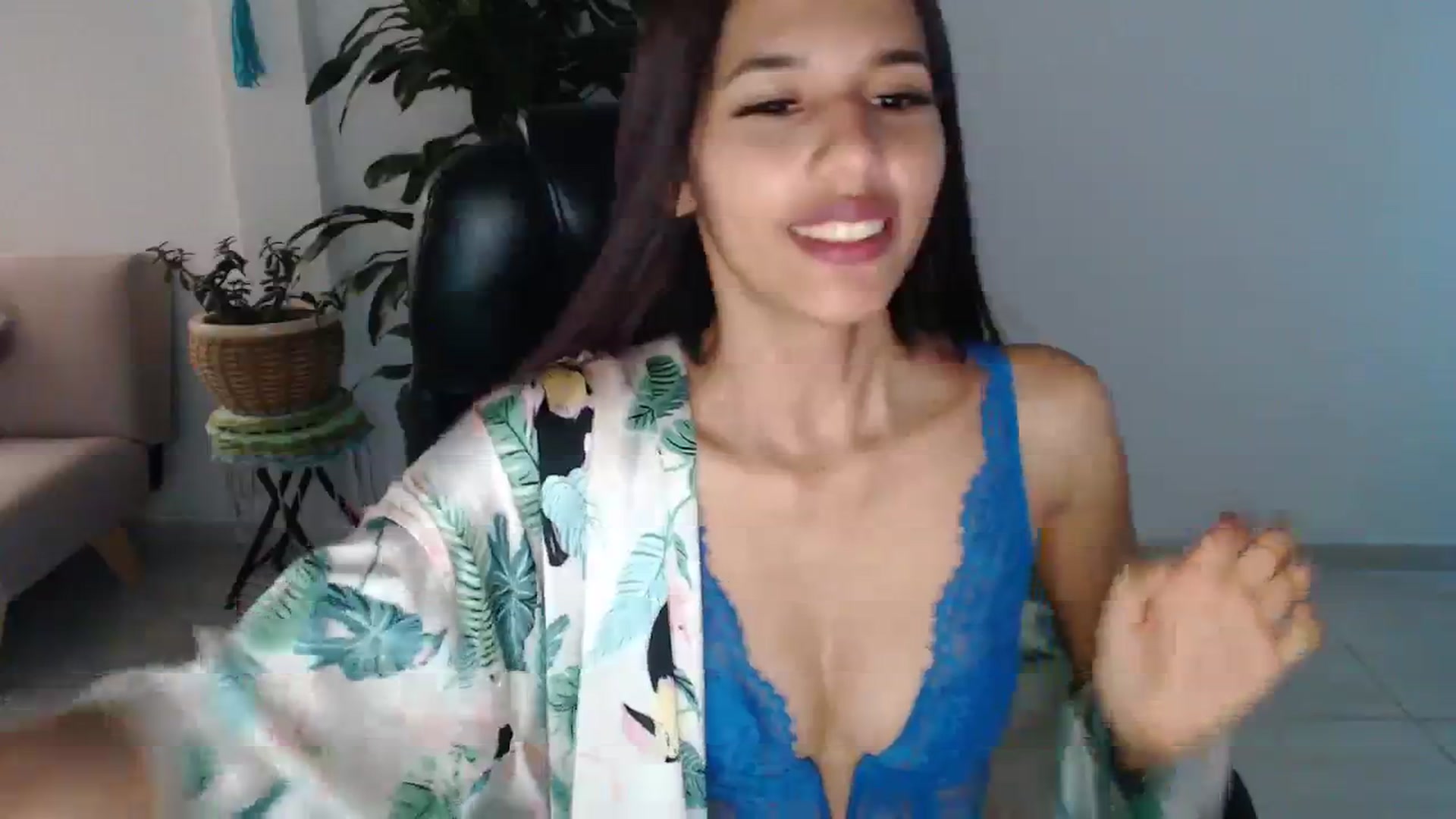 Gallery image thumbnail from slim_pamella's myfreecams stream on, 08/12/2023, 23:15 image 5 of 20